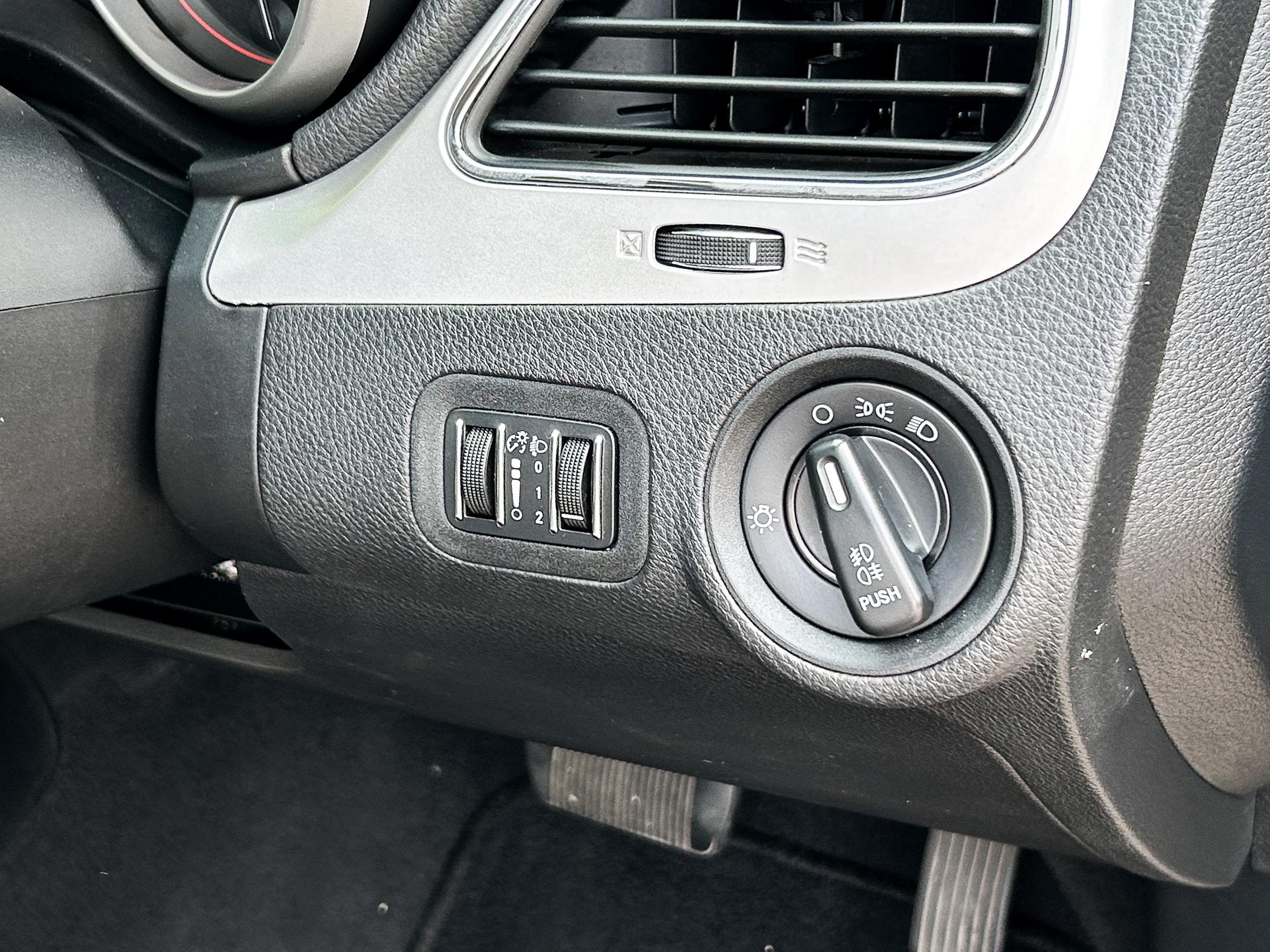 2013 Dodge Journey SXT 2013 Dodge Journey SXT