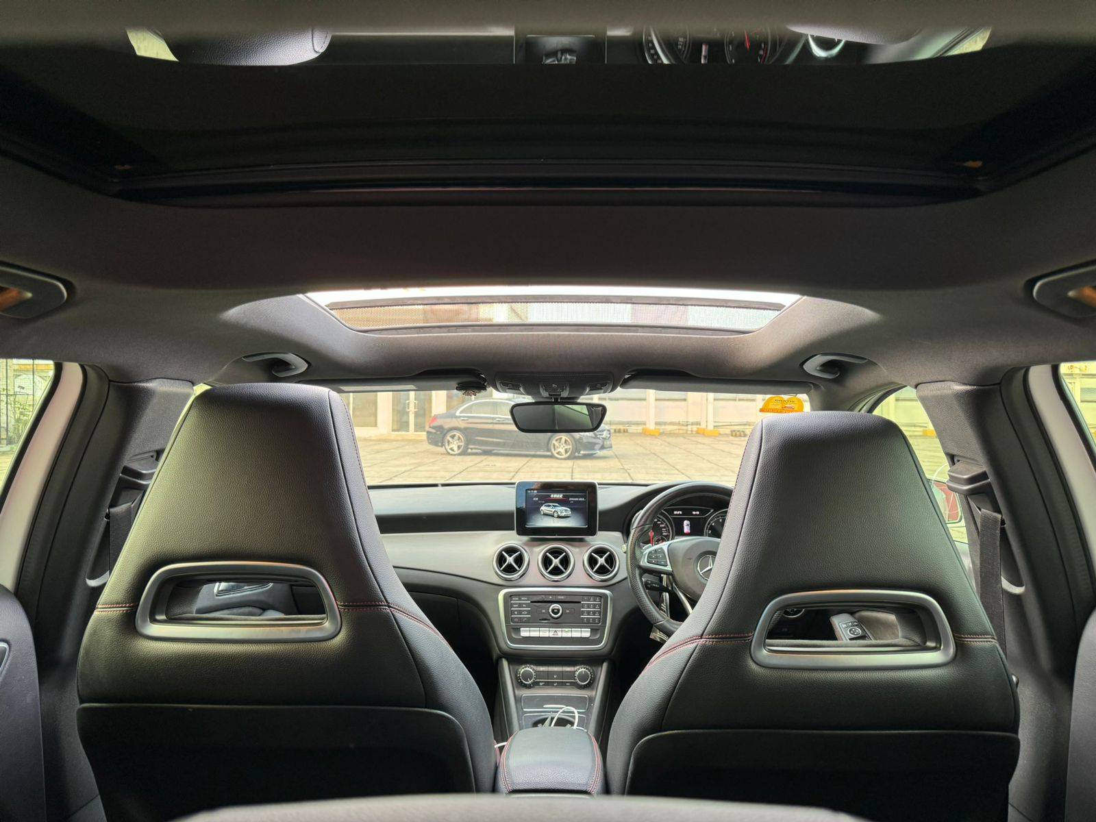 2018 Mercedes Benz GLA 2018 Mercedes Benz GLA