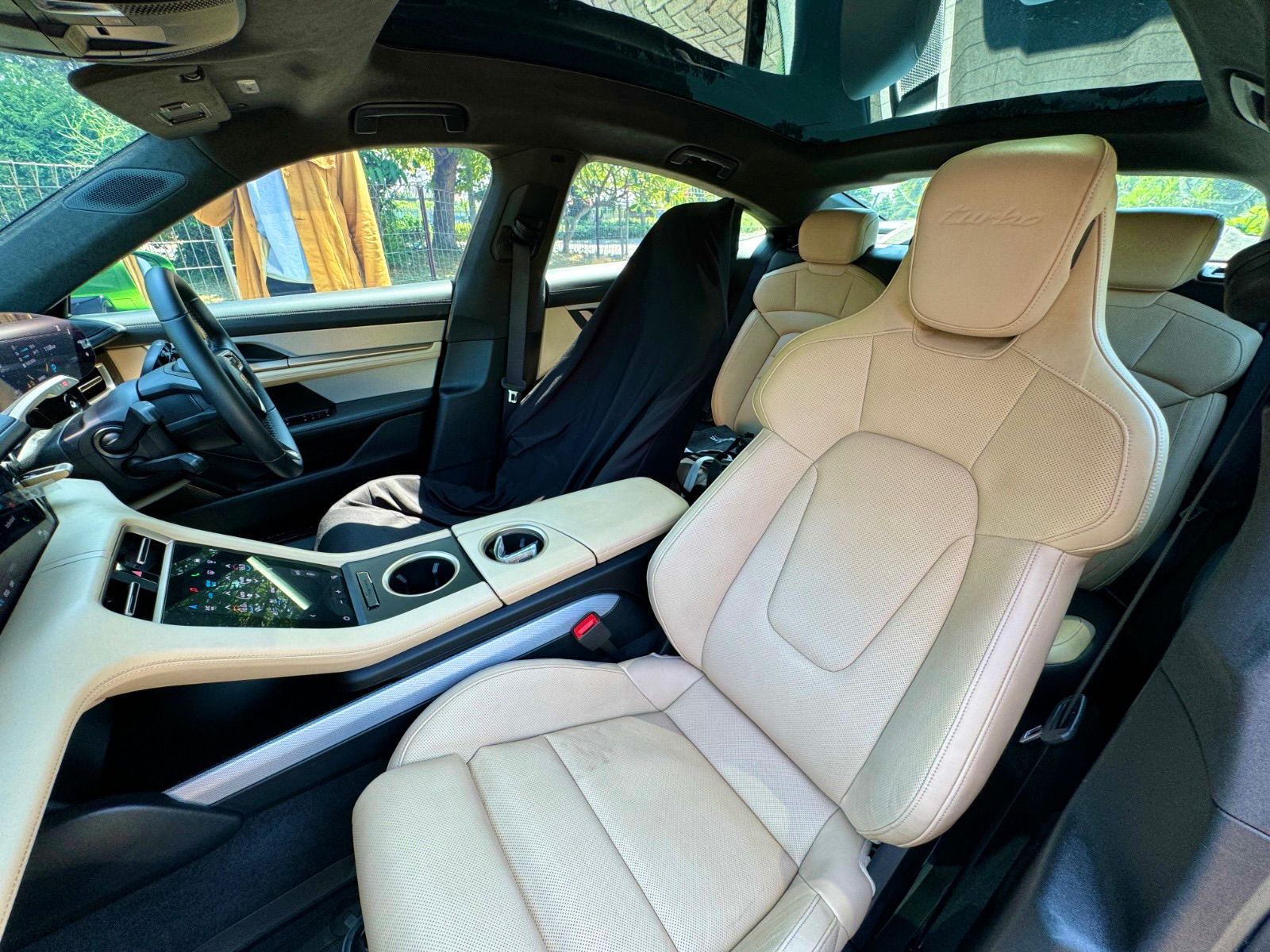 2021 Porsche Taycan Turbo 2021 Porsche Taycan Turbo