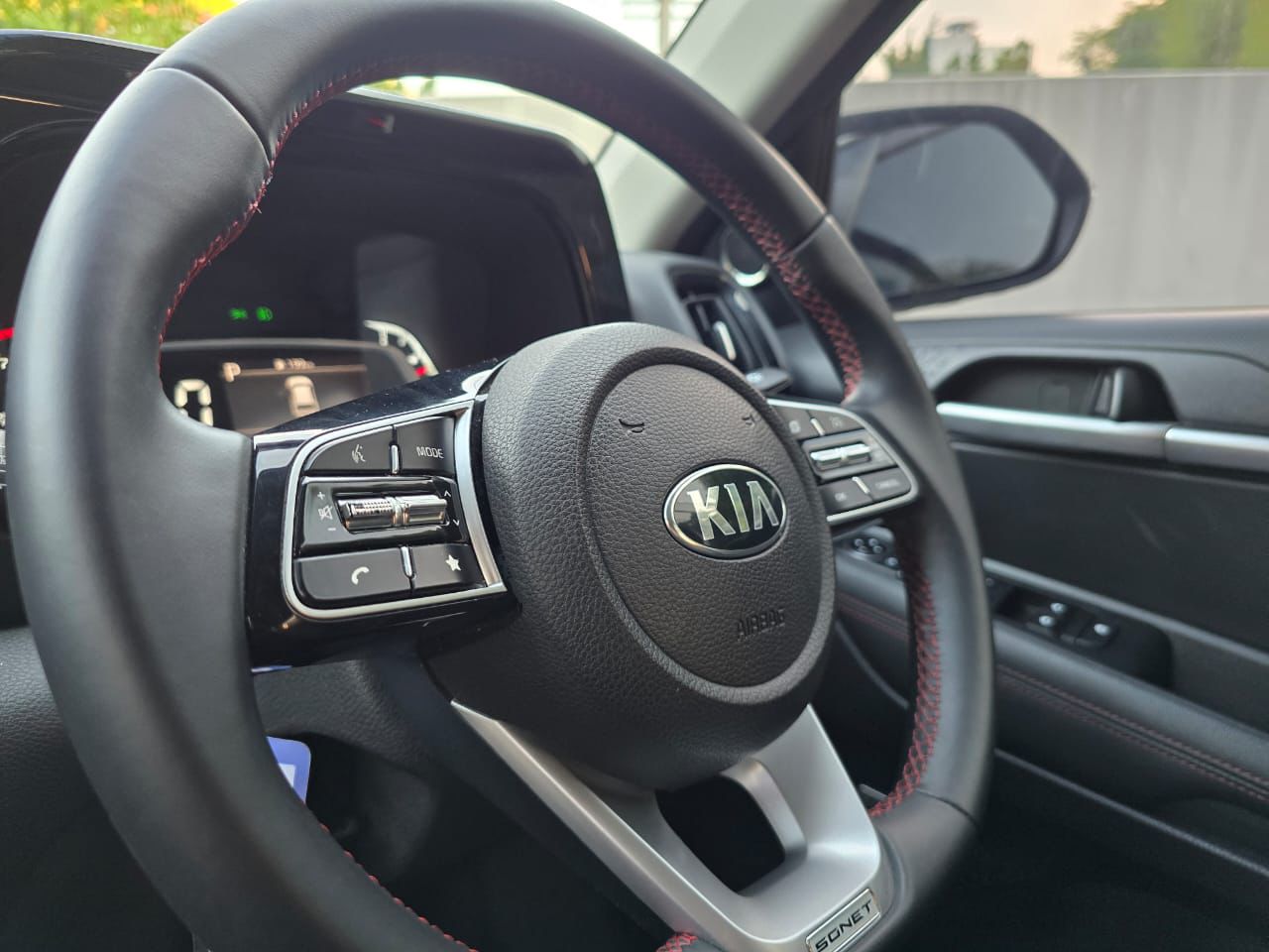 2021 Kia Sonet  PREMIERE A/T 2021 Kia Sonet  PREMIERE A/T