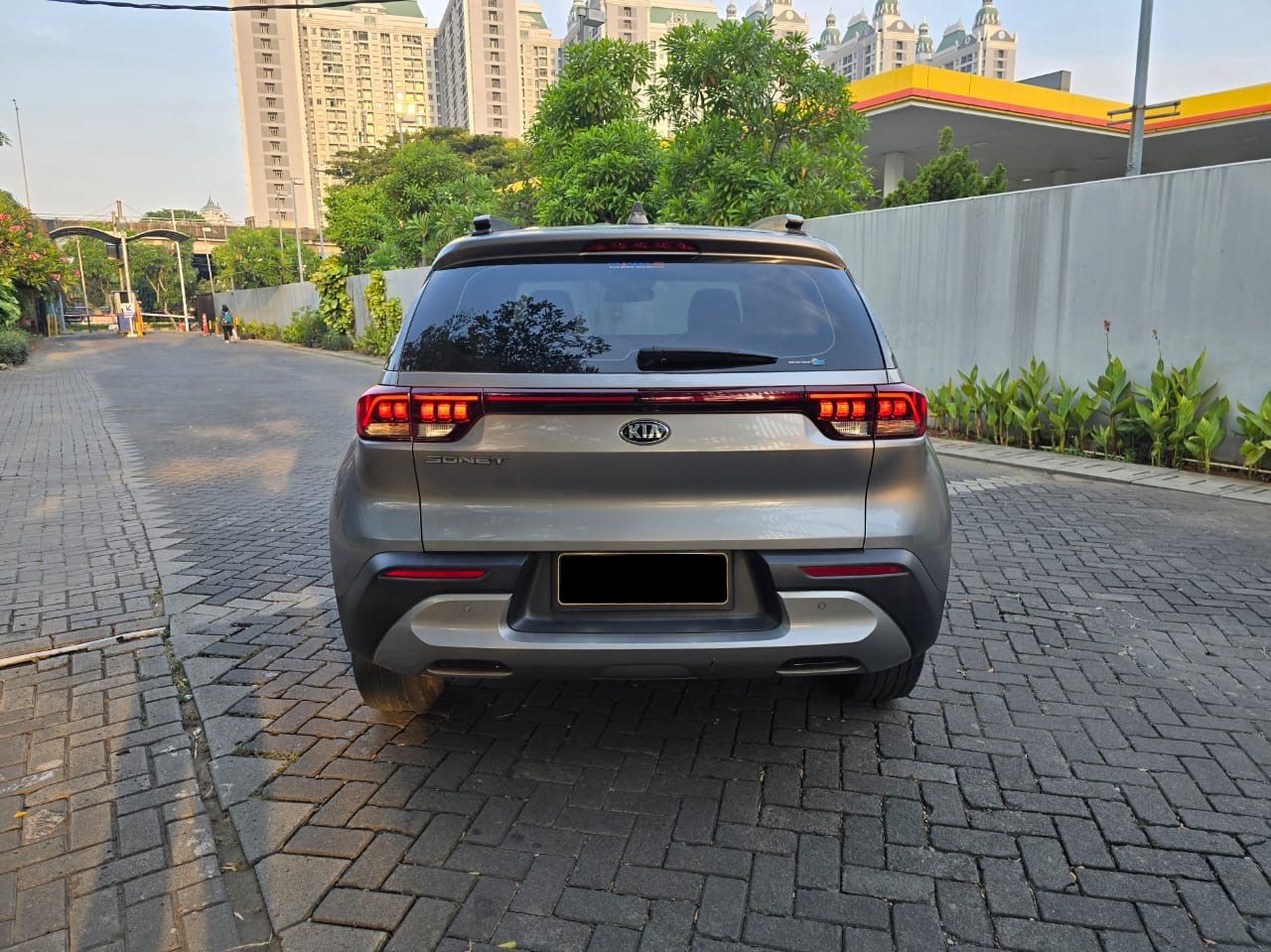 2021 Kia Sonet  PREMIERE A/T 2021 Kia Sonet  PREMIERE A/T