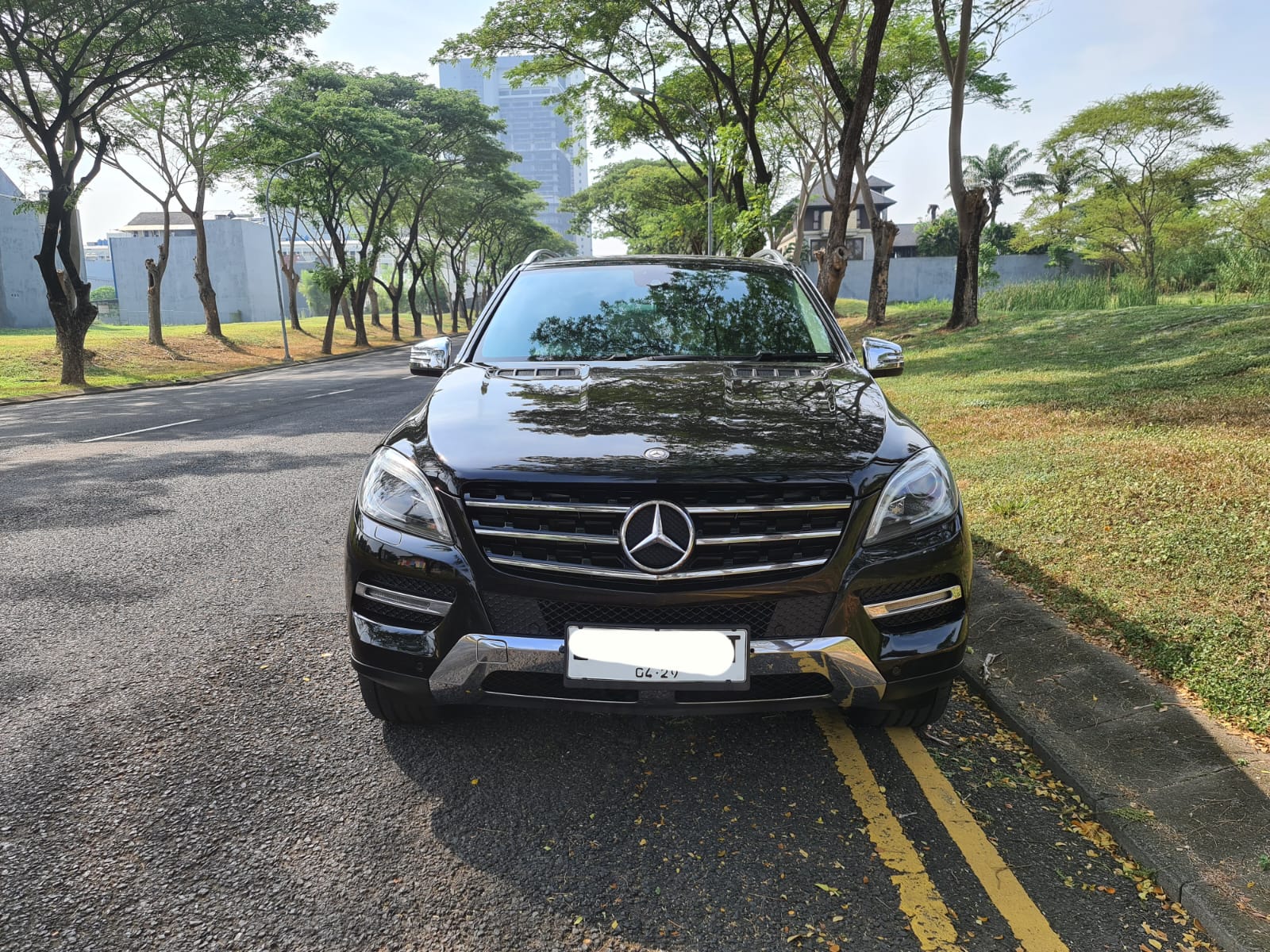 2014 Mercedes Benz ML-Class 250 DIESEL Bekas 2014 Mercedes Benz ML-Class 250 DIESEL Bekas