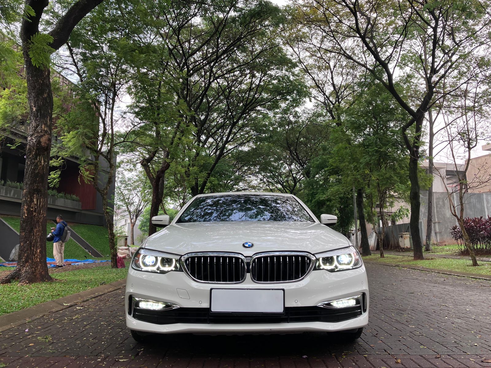 2019 BMW 5 Series Sedan  530i Luxury Bekas 2019 BMW 5 Series Sedan  530i Luxury Bekas