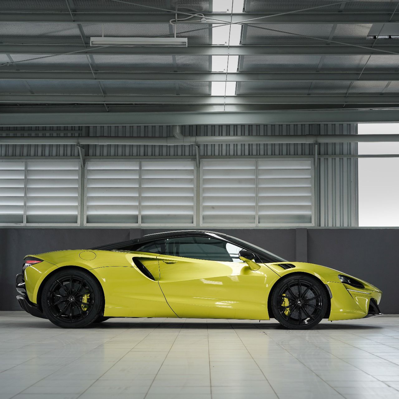 2023 Mclaren Artura 3.0L V6 2023 Mclaren Artura 3.0L V6