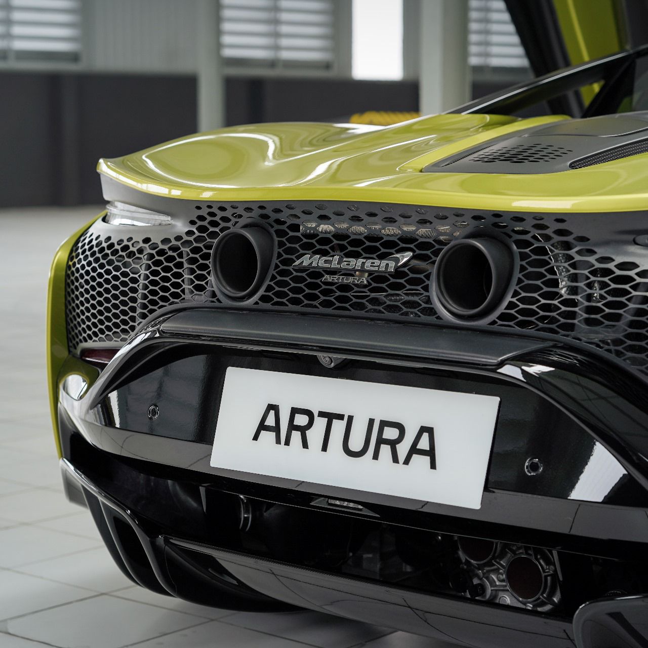 2023 Mclaren Artura 3.0L V6 2023 Mclaren Artura 3.0L V6