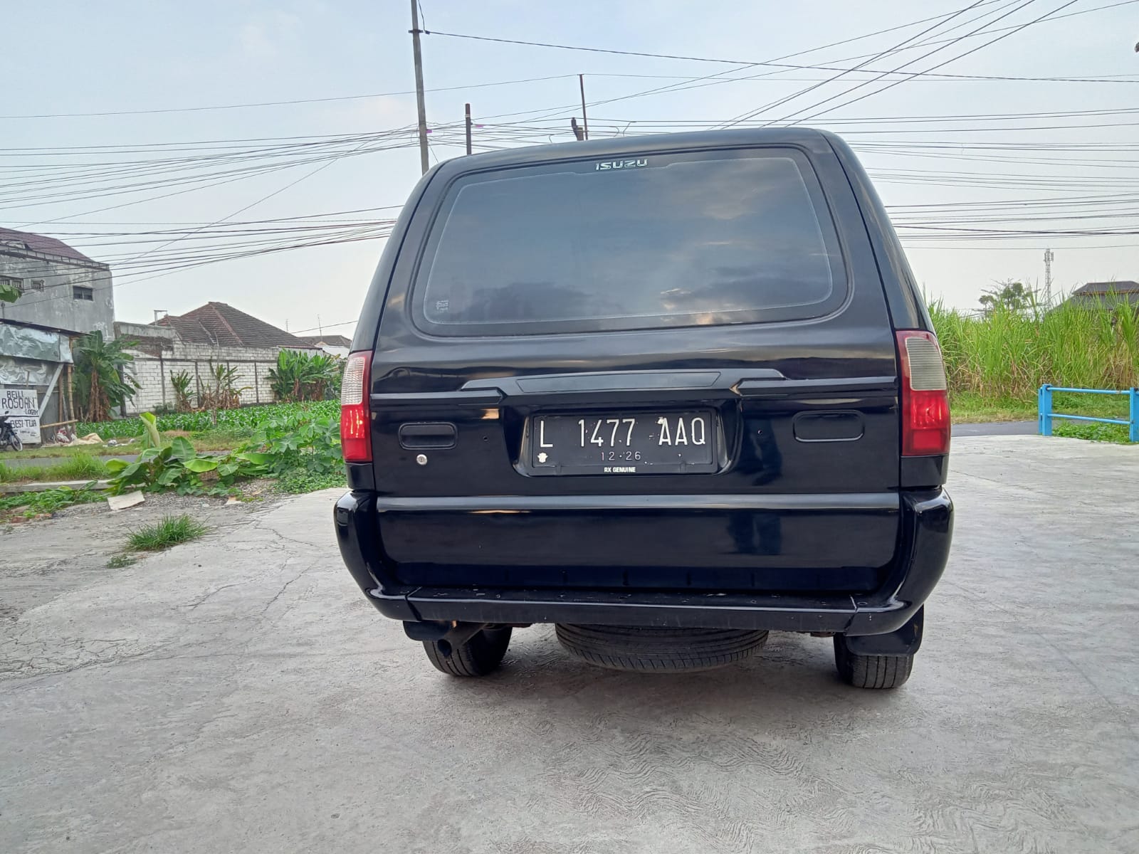 2011 Isuzu Panther 2011 Isuzu Panther