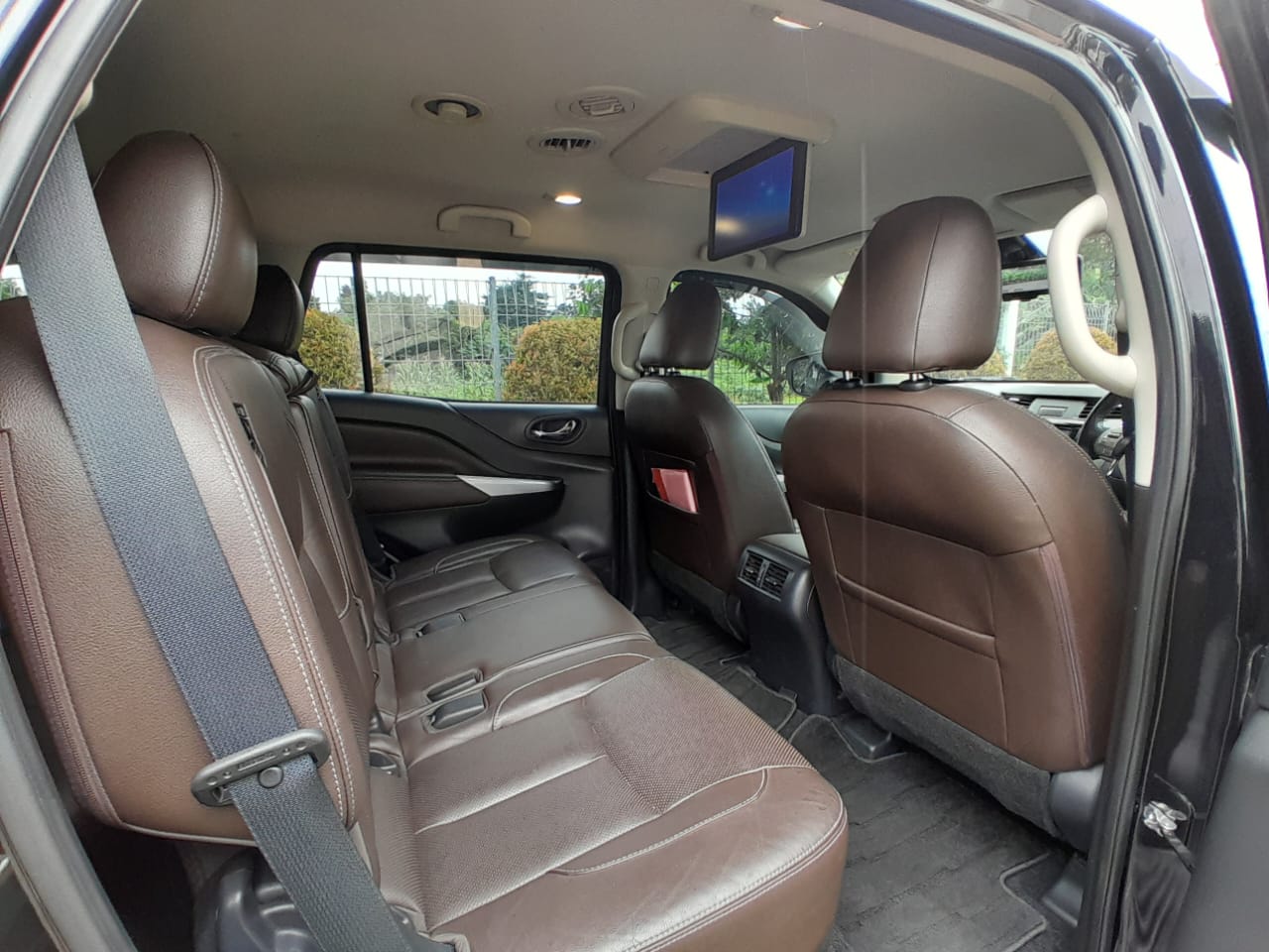 2020 Nissan Terra 2.5L 4x2 VL AT 2020 Nissan Terra 2.5L 4x2 VL AT