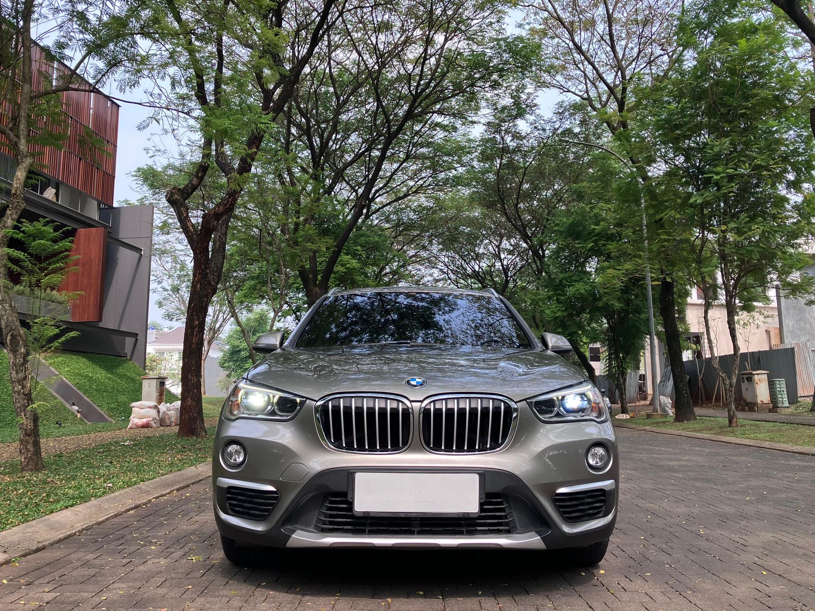 2019 BMW X1  sDrive18i xLine Bekas 2019 BMW X1  sDrive18i xLine Bekas