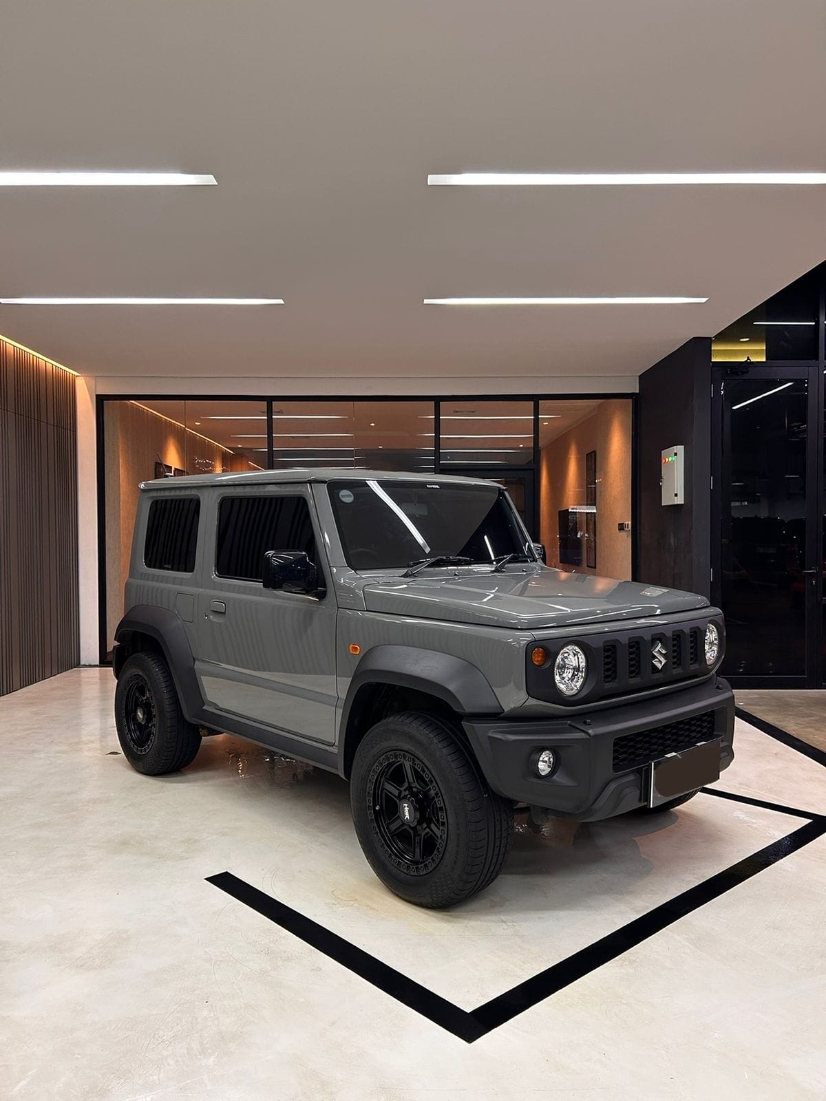 2024 Suzuki Jimny Single Tone AT Bekas 2024 Suzuki Jimny Single Tone AT Bekas