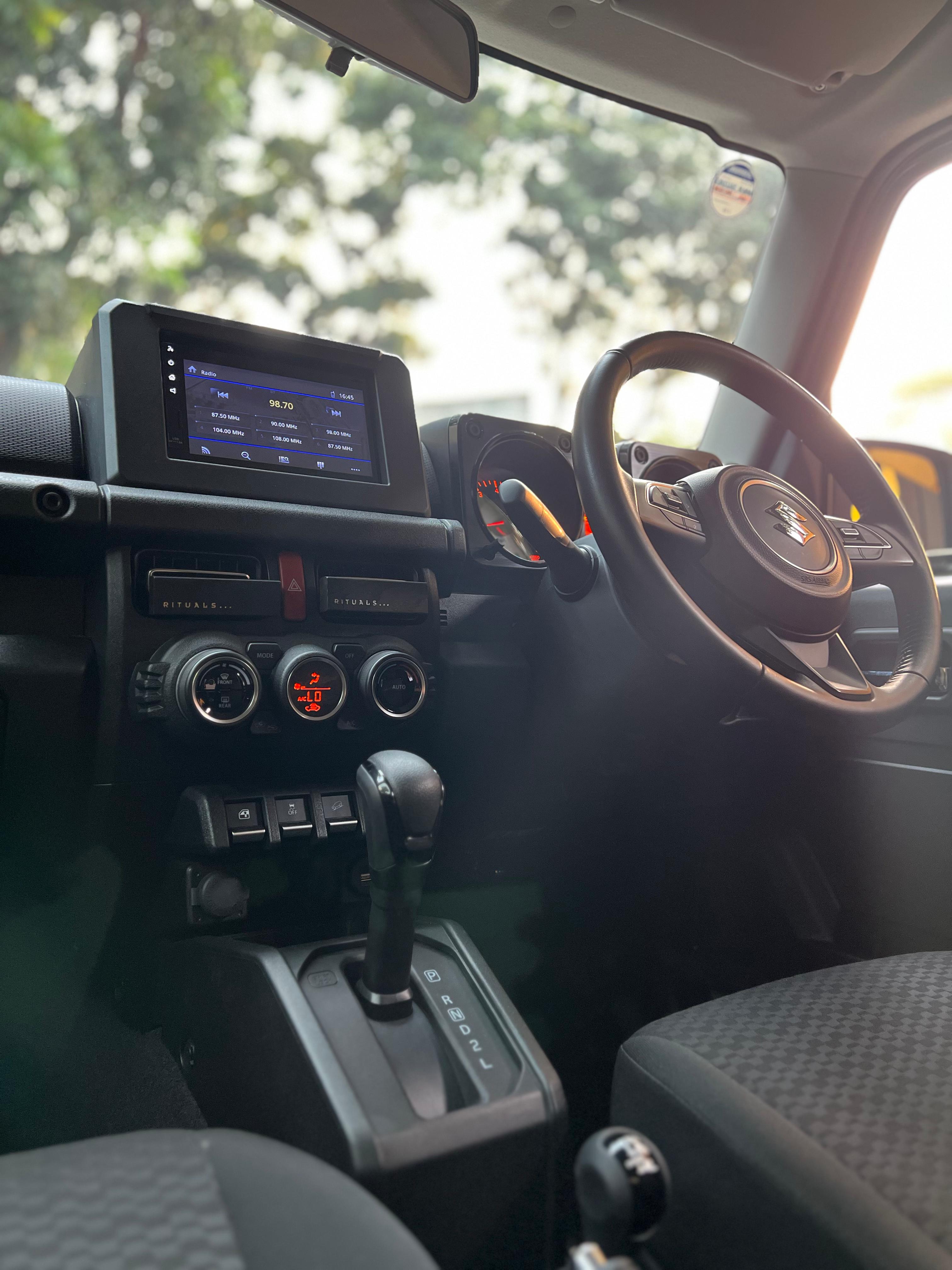 2023 Suzuki Jimny Single Tone AT 2023 Suzuki Jimny Single Tone AT