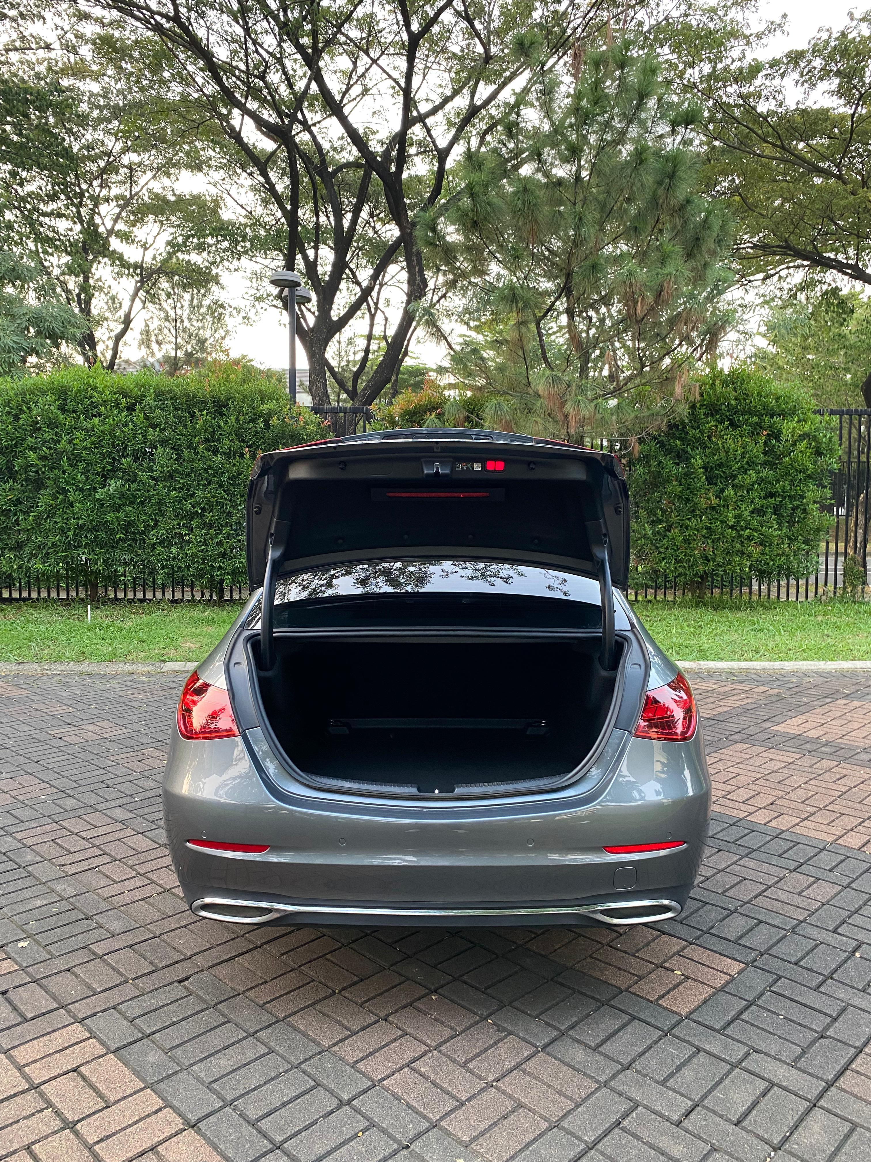 2022 Mercedes Benz C-Class Sedan C 200 Avantgarde Line 2022 Mercedes Benz C-Class Sedan C 200 Avantgarde Line