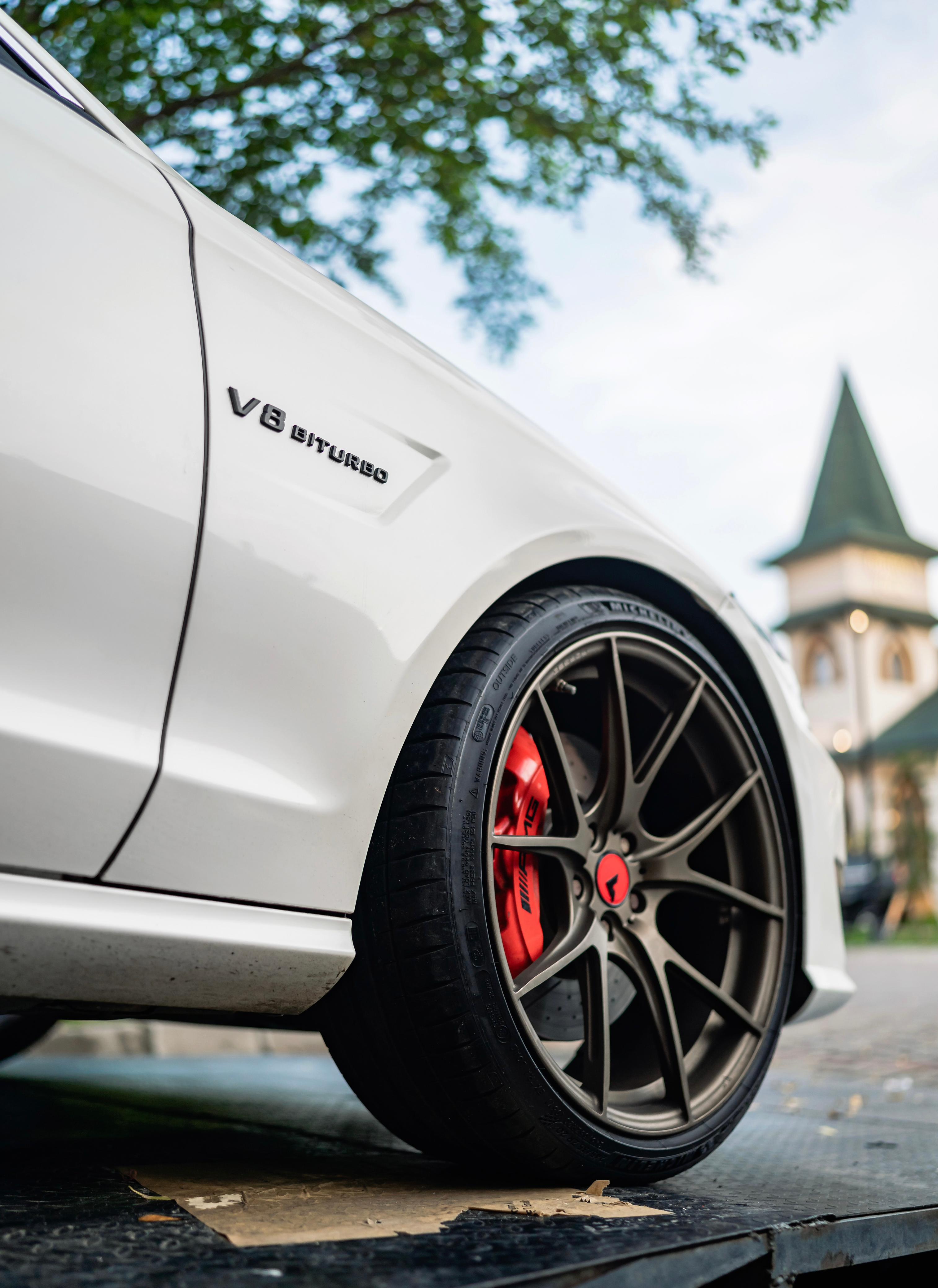 2012 Mercedes Benz CLS-Class 63 AMG V8 BITURBO 2012 Mercedes Benz CLS-Class 63 AMG V8 BITURBO