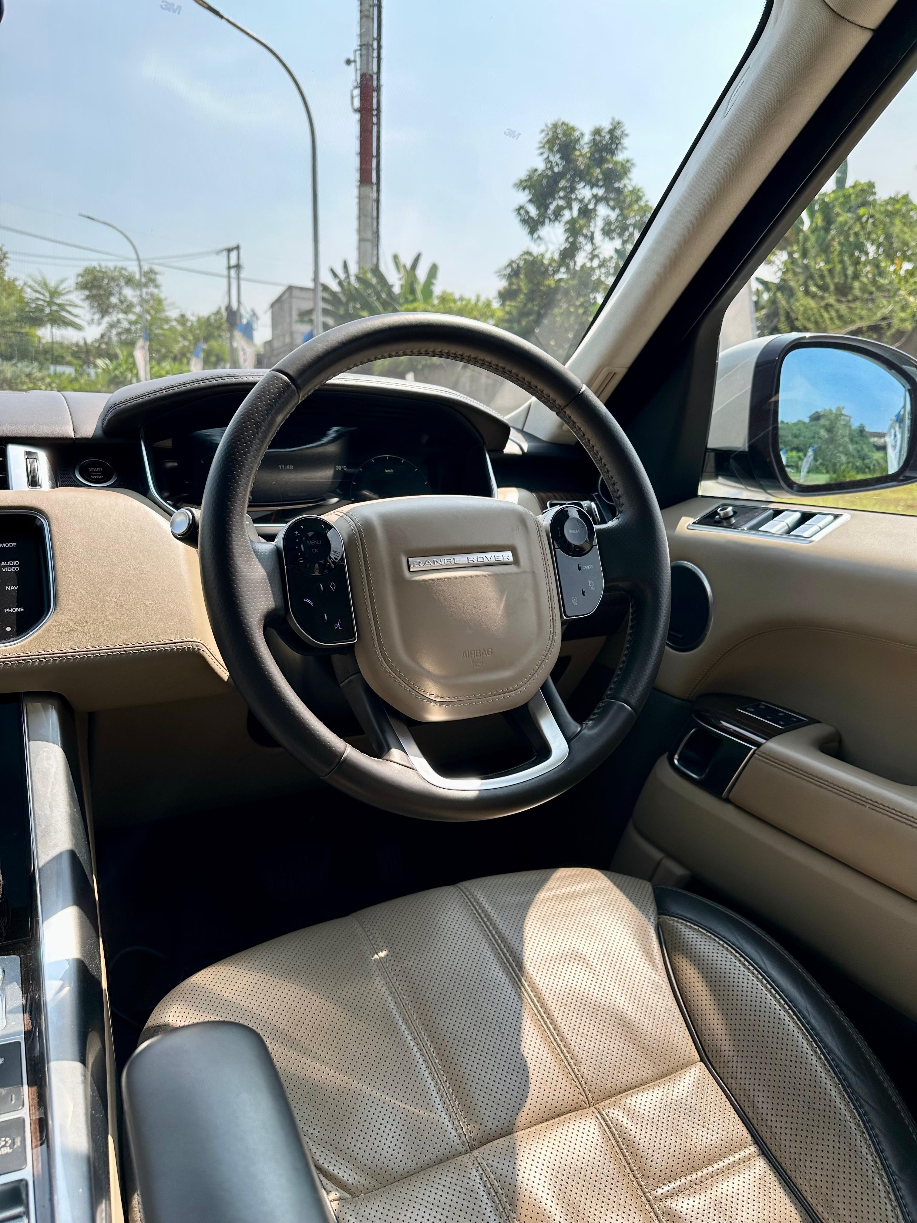 2014 Land Rover Range Rover Sport  3.0 Autobiography Dynamic 2014 Land Rover Range Rover Sport  3.0 Autobiography Dynamic