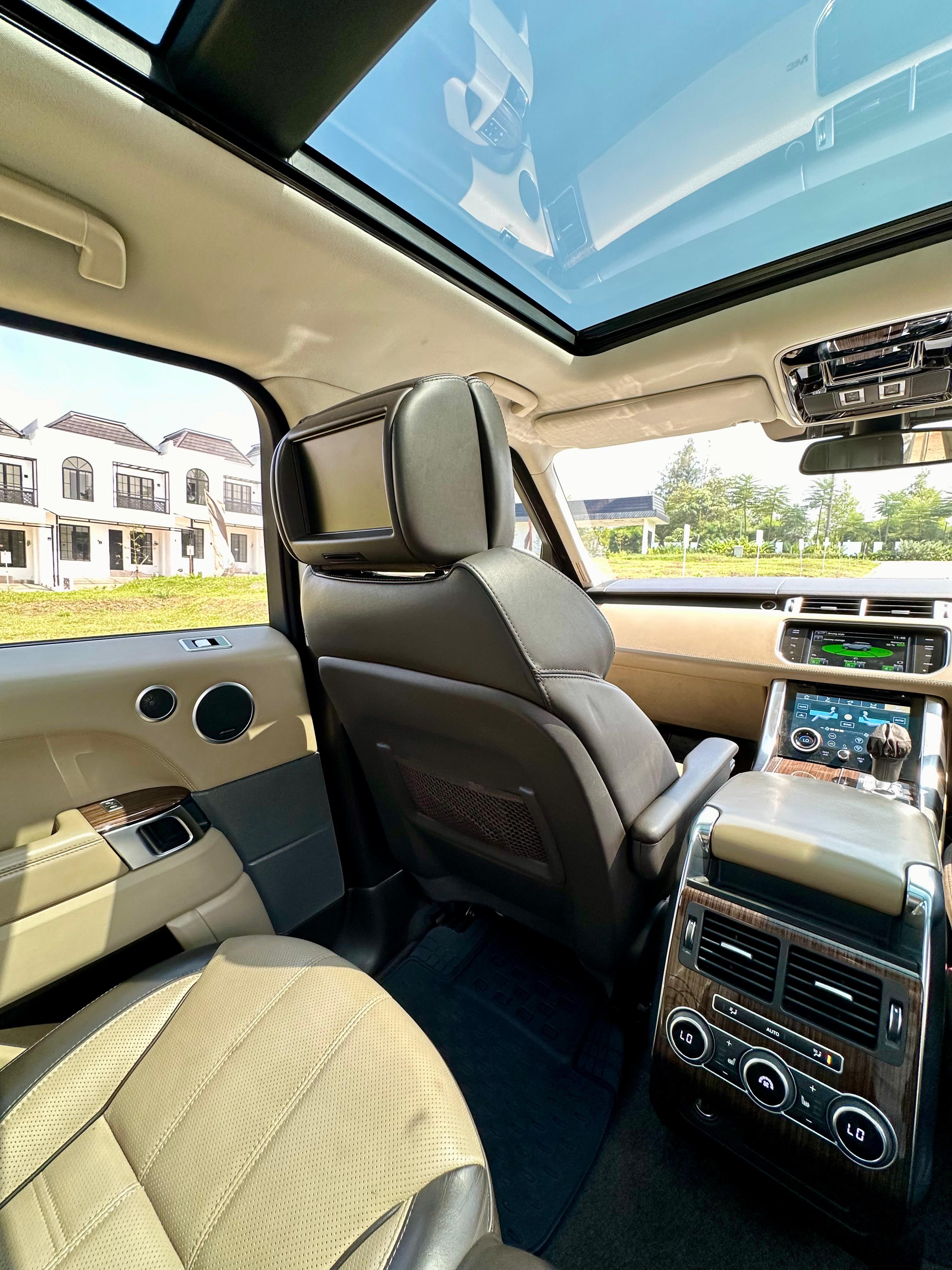 2014 Land Rover Range Rover Sport  3.0 Autobiography Dynamic 2014 Land Rover Range Rover Sport  3.0 Autobiography Dynamic