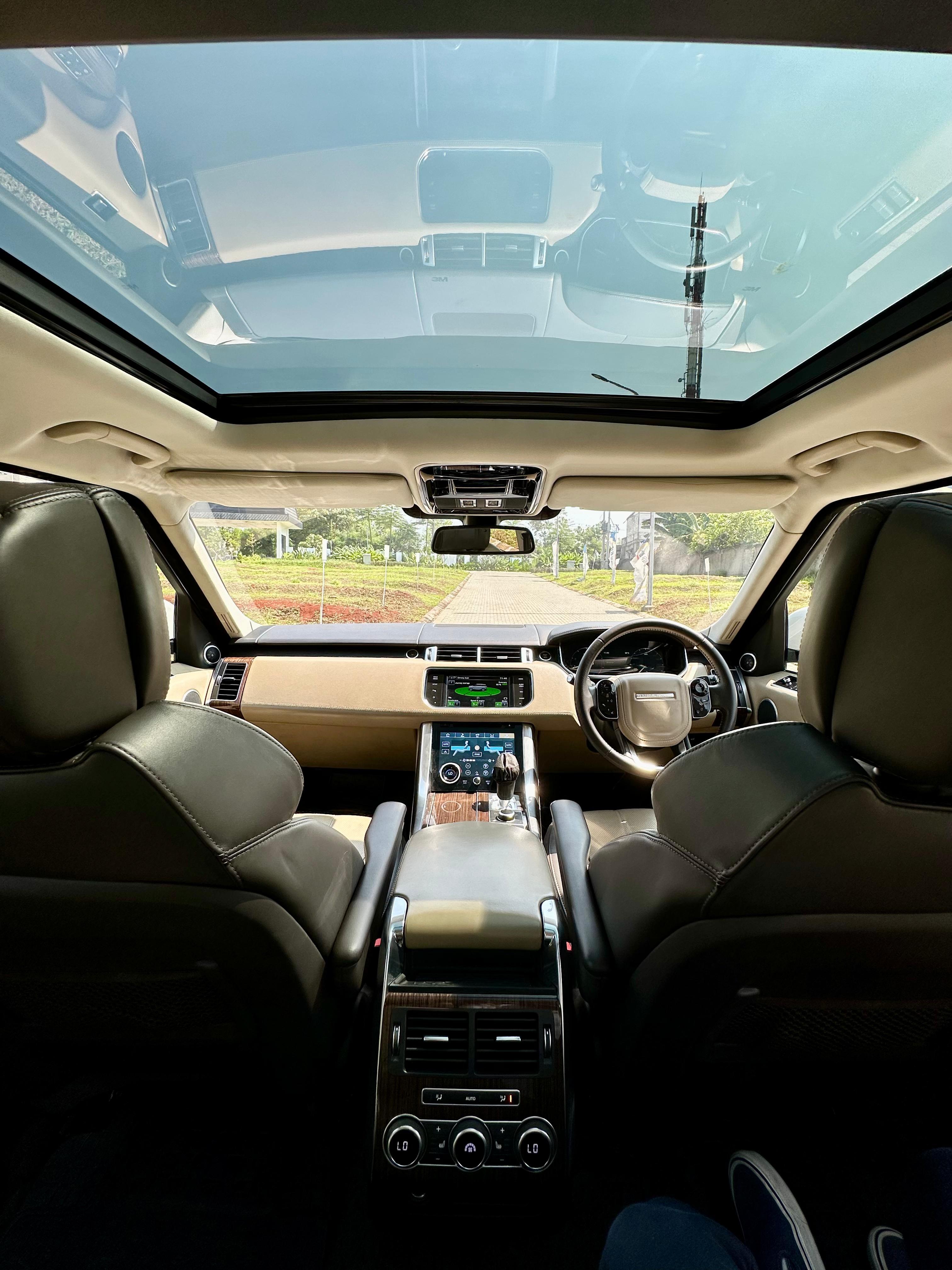 2014 Land Rover Range Rover Sport  3.0 Autobiography Dynamic 2014 Land Rover Range Rover Sport  3.0 Autobiography Dynamic