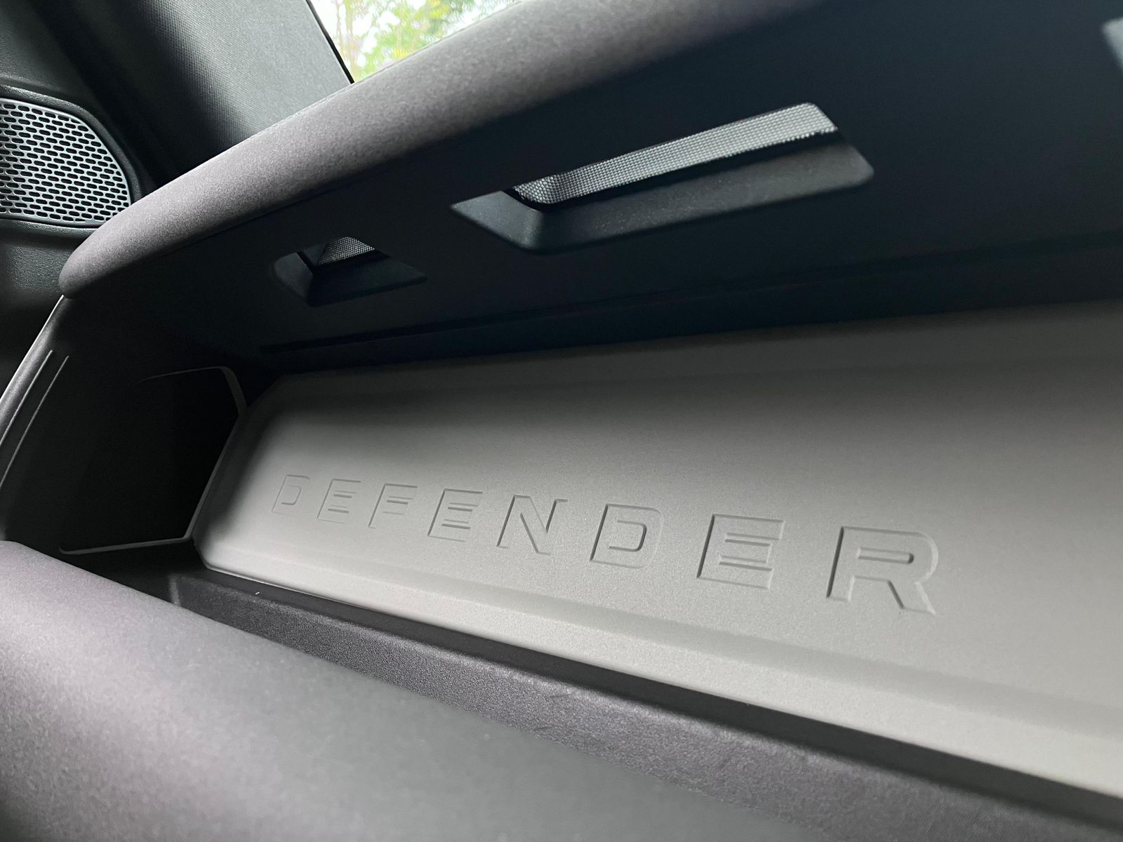 2021 Land Rover Defender 110 2.0L SE 110 2021 Land Rover Defender 110 2.0L SE 110