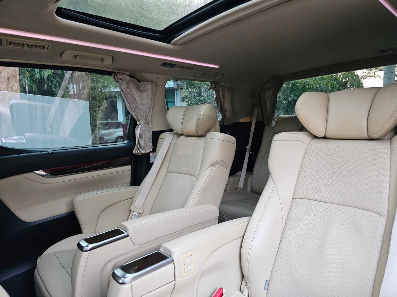 2015 Toyota Alphard  2.5 G 2015 Toyota Alphard  2.5 G