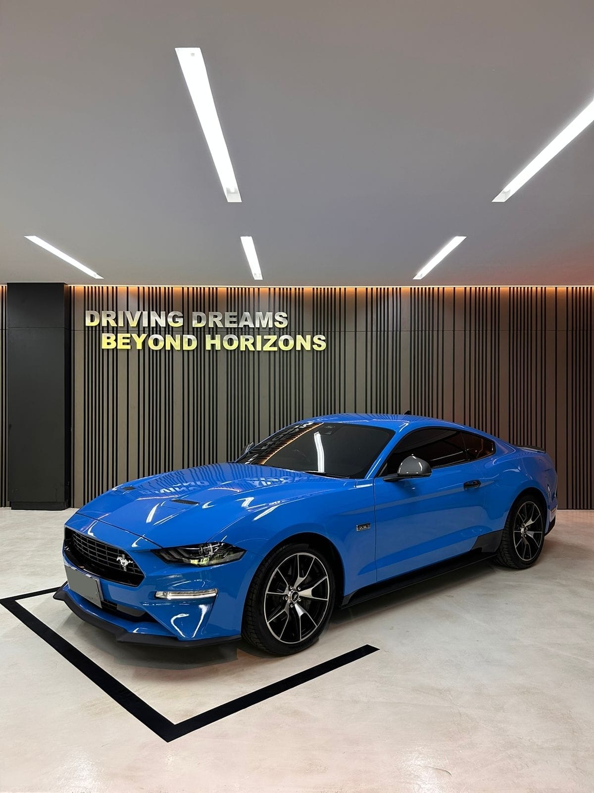 Second Hand 2023 Ford Mustang  2.3L EcoBoost Second Hand 2023 Ford Mustang  2.3L EcoBoost