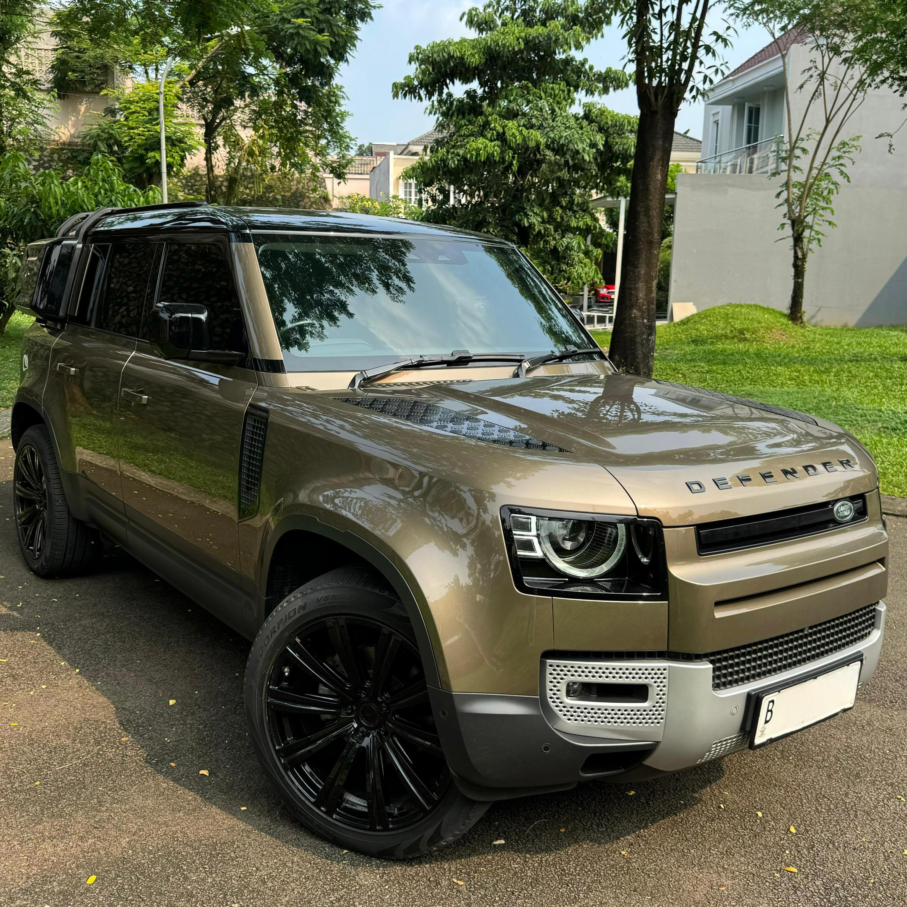 2021 Land Rover Defender 110 2.0L SE 110 2021 Land Rover Defender 110 2.0L SE 110