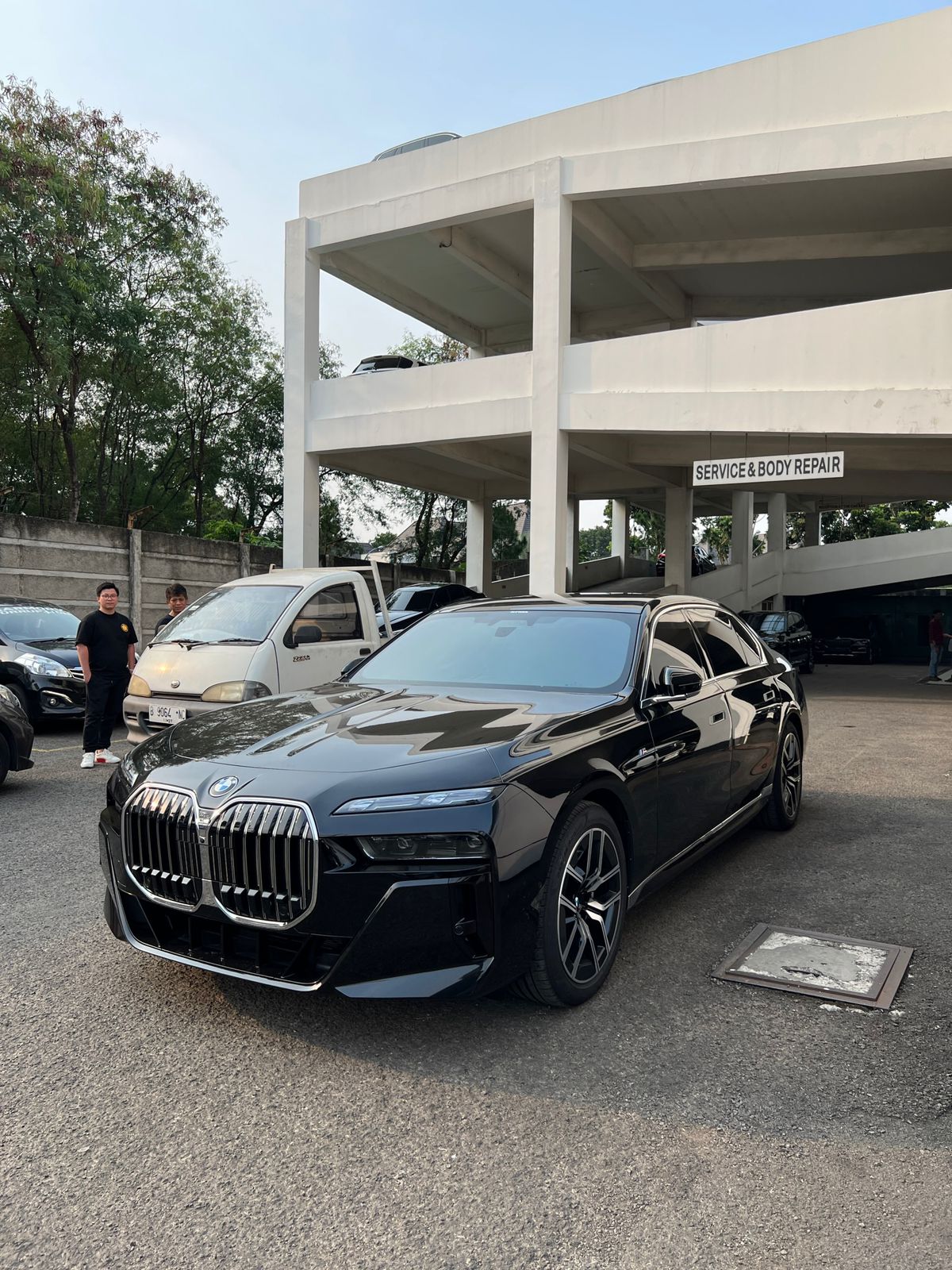 2023 BMW 7 Series Sedan 735i M Sport Bekas 2023 BMW 7 Series Sedan 735i M Sport Bekas