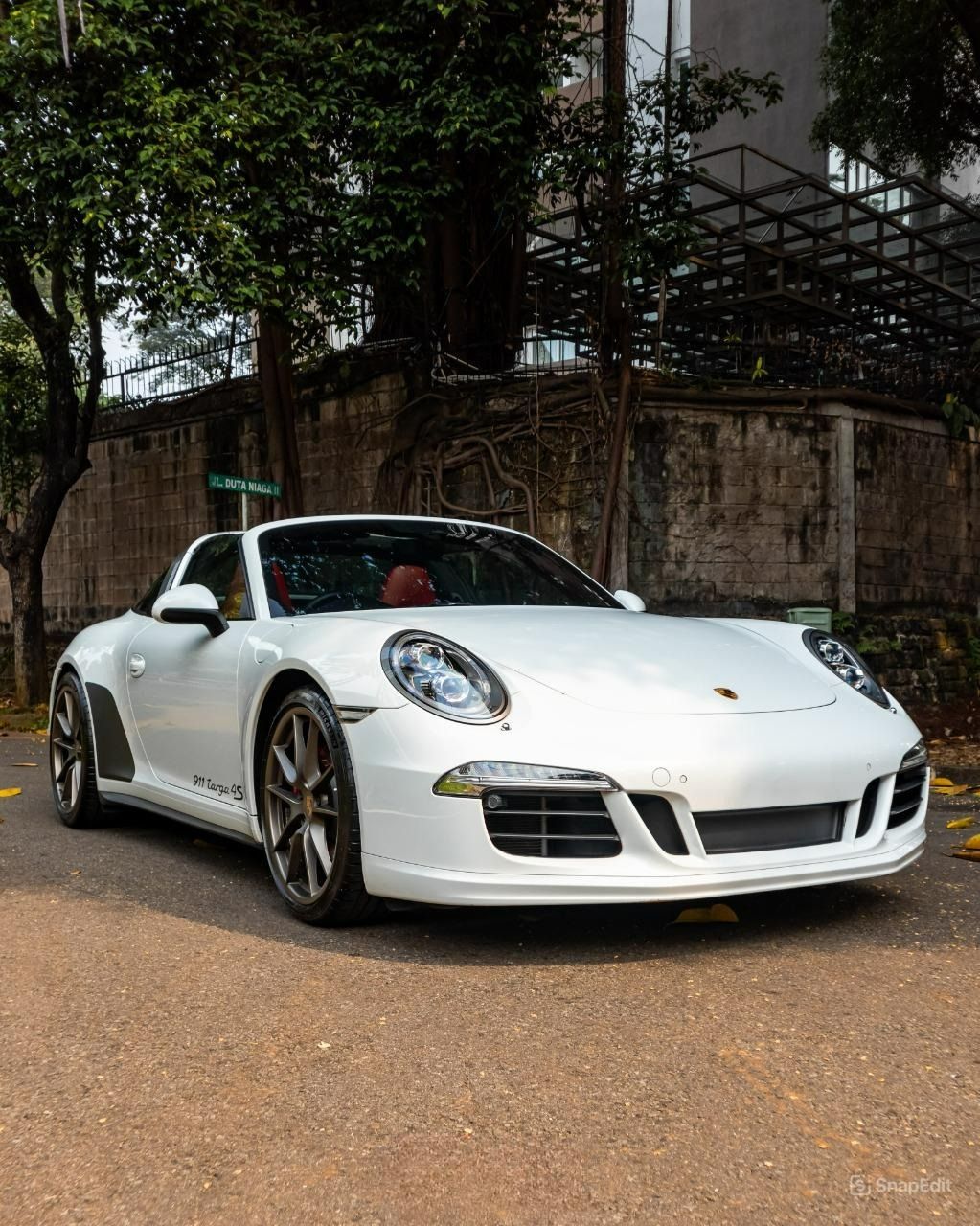 Porsche 911 Targa 4S Bekas