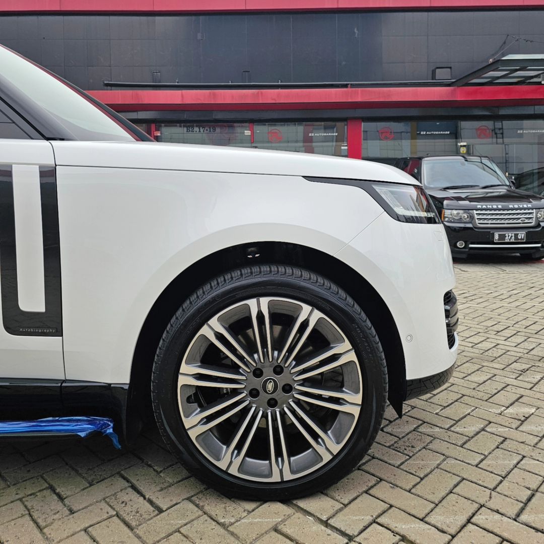 2024 Land Rover Range Rover Vogue VOGUE 3.0 LWB 2024 Land Rover Range Rover Vogue VOGUE 3.0 LWB