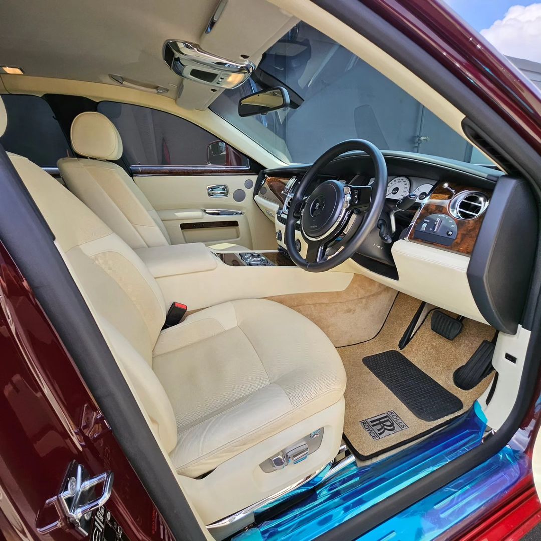 2011 Rolls Royce Ghost 6.6 L 2011 Rolls Royce Ghost 6.6 L