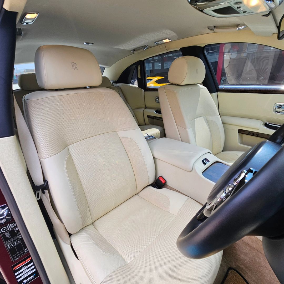 2011 Rolls Royce Ghost 6.6 L 2011 Rolls Royce Ghost 6.6 L