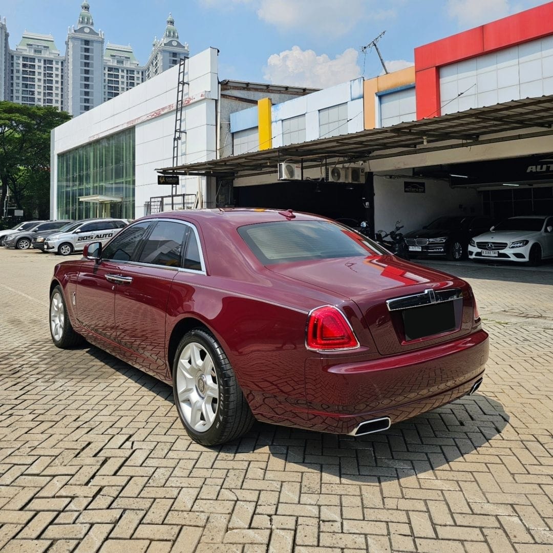 2011 Rolls Royce Ghost 6.6 L 2011 Rolls Royce Ghost 6.6 L