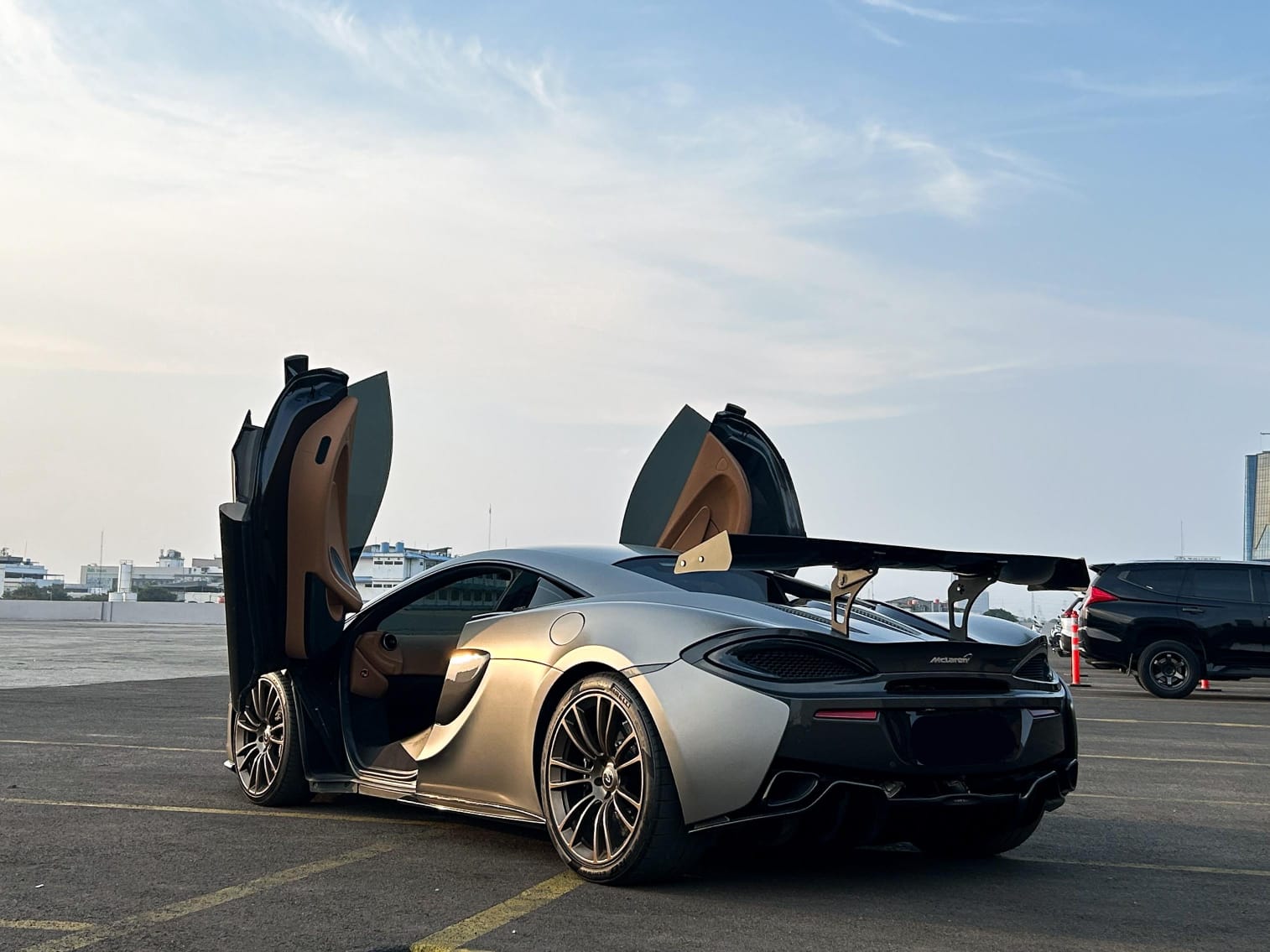 2016 Mclaren 570S 3.8 L 2016 Mclaren 570S 3.8 L