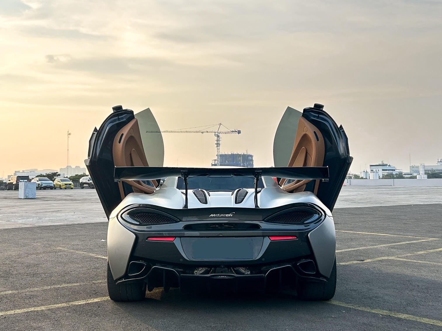 2016 Mclaren 570S 3.8 L 2016 Mclaren 570S 3.8 L