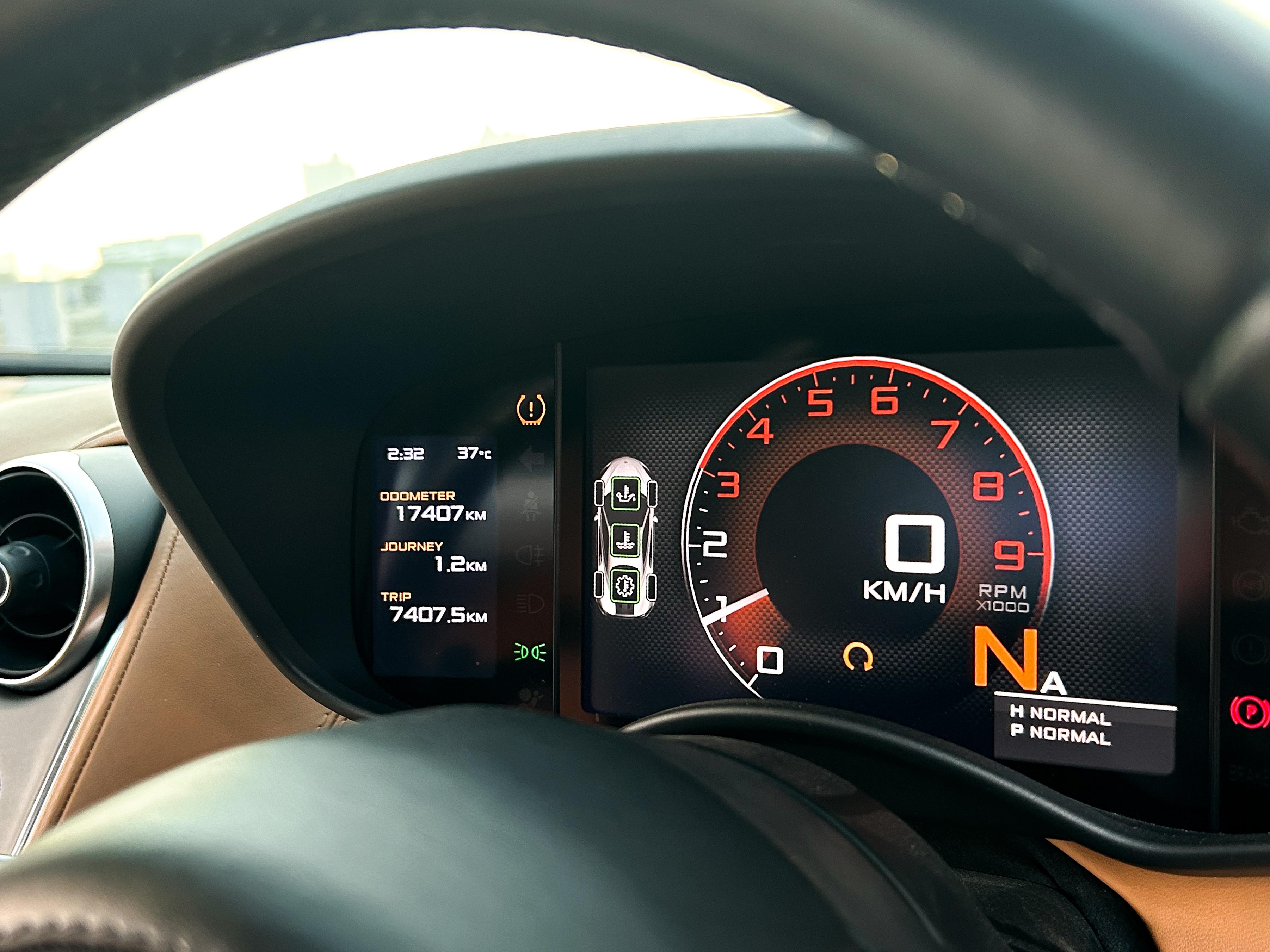 2016 Mclaren 570S 3.8 L 2016 Mclaren 570S 3.8 L