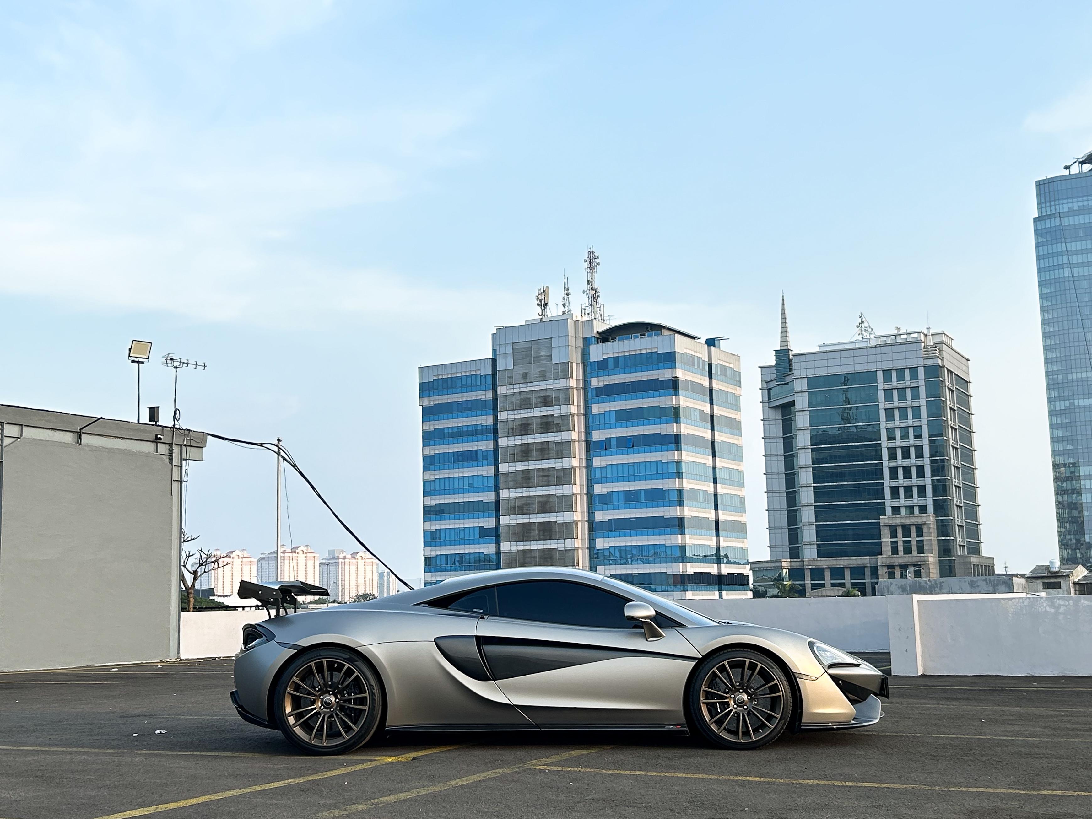2016 Mclaren 570S 3.8 L 2016 Mclaren 570S 3.8 L
