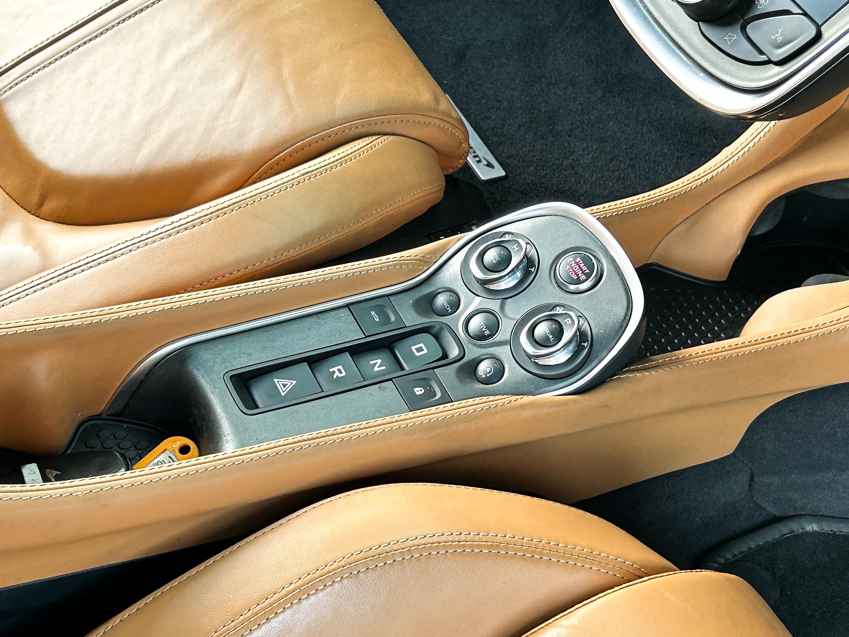 2016 Mclaren 570S 3.8 L 2016 Mclaren 570S 3.8 L