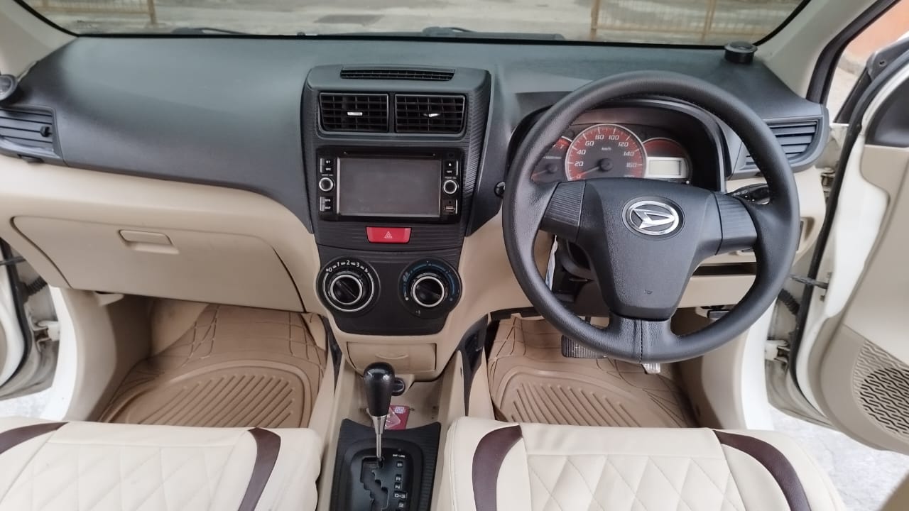 2012 Daihatsu Xenia 2012 Daihatsu Xenia