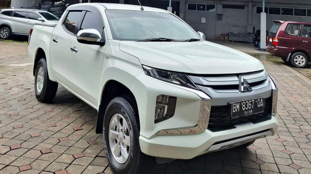 2021 Mitsubishi Triton Double Cab GLS 4x4 MT 2021 Mitsubishi Triton Double Cab GLS 4x4 MT