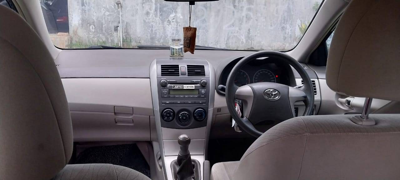 2009 Toyota Corolla Altis J 1.8L MT 2009 Toyota Corolla Altis J 1.8L MT