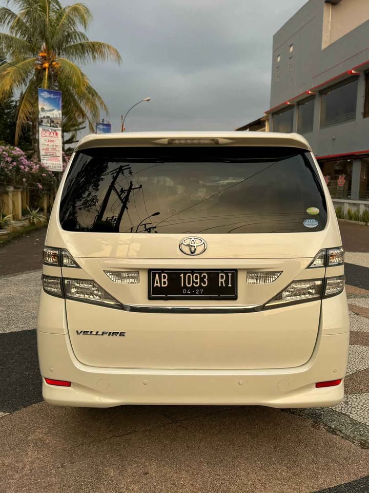 2011 Toyota Vellfire  2.5 ZG AT PREMIUM SOUND 2011 Toyota Vellfire  2.5 ZG AT PREMIUM SOUND