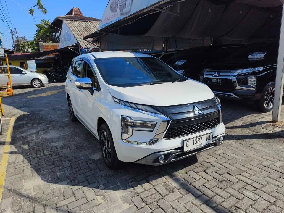 2022 Mitsubishi Xpander Ultimate CVT 2022 Mitsubishi Xpander Ultimate CVT