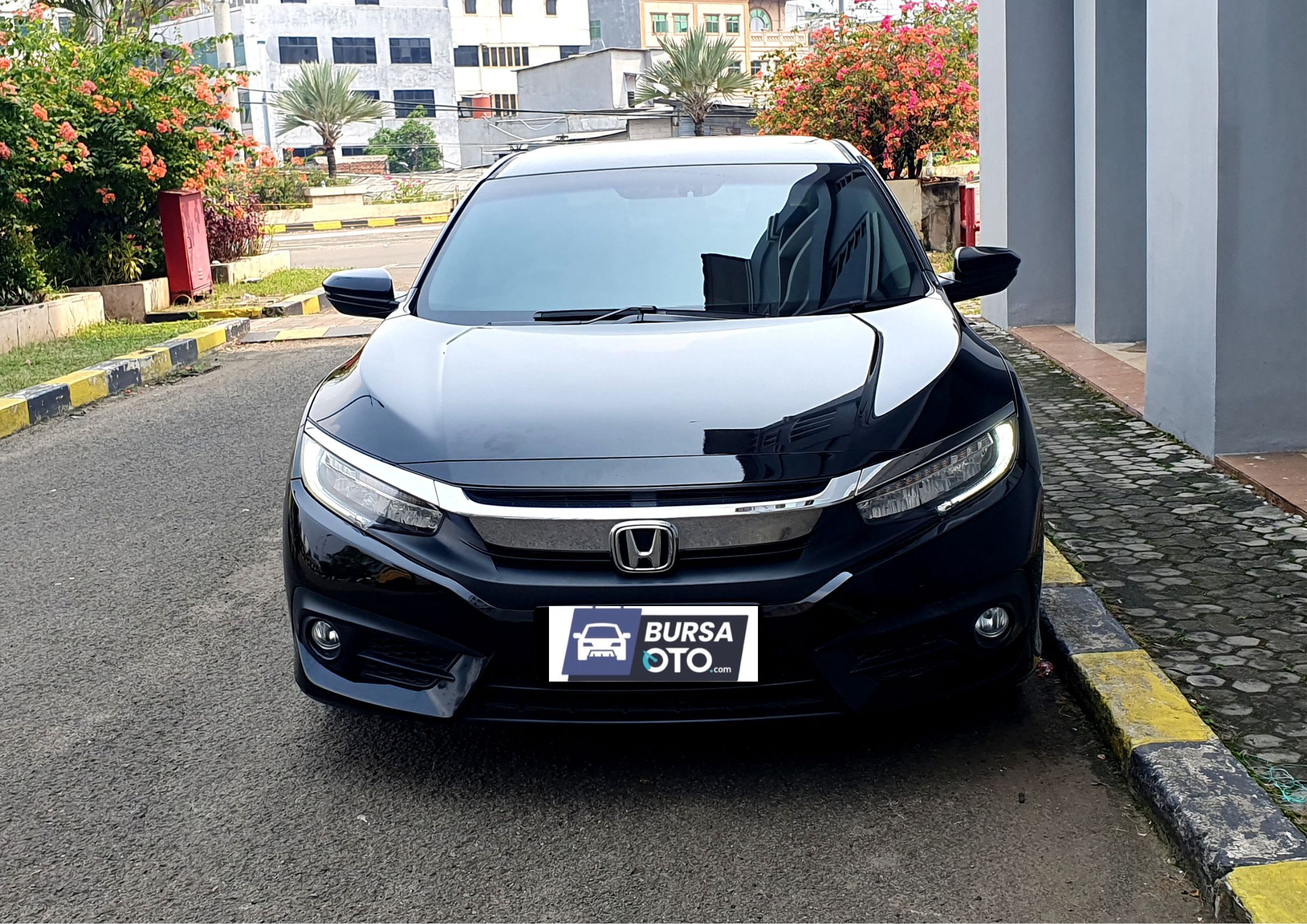 Second Hand 2016 Honda Civic Second Hand 2016 Honda Civic