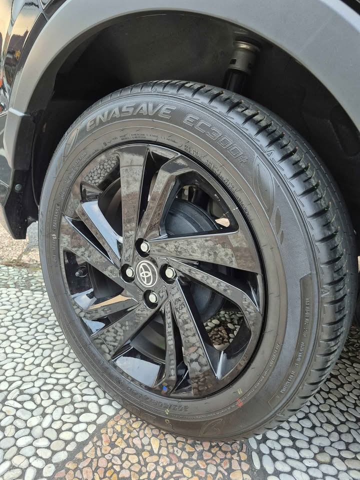 2024 Toyota Raize 1.0 Turbo GR Sport CVT 2024 Toyota Raize 1.0 Turbo GR Sport CVT