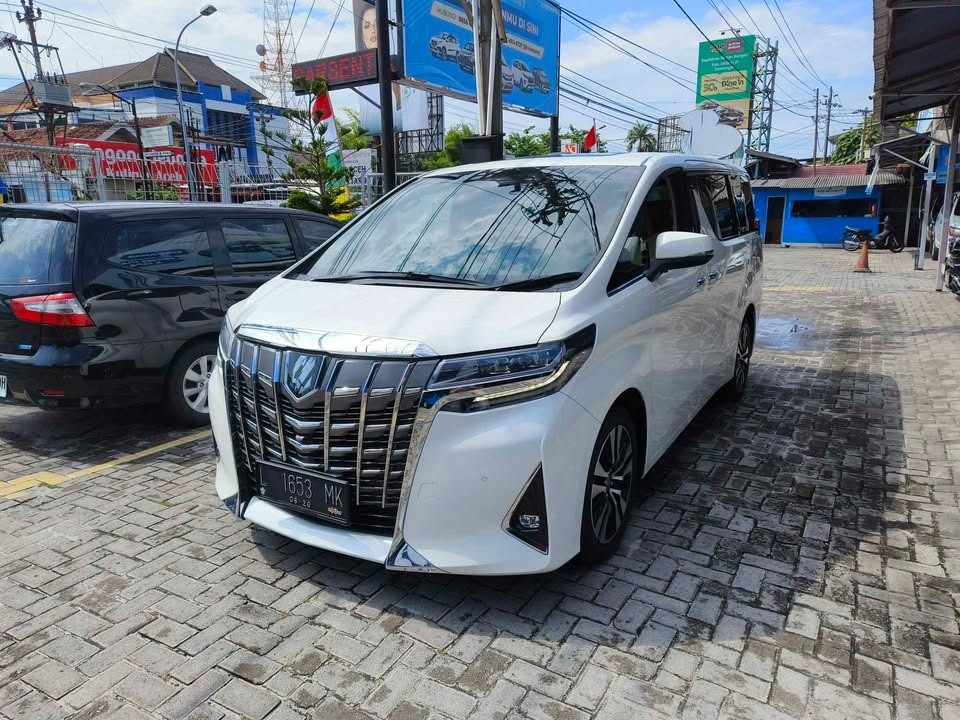 2021 Toyota Alphard 2.5L G CVT 2021 Toyota Alphard 2.5L G CVT