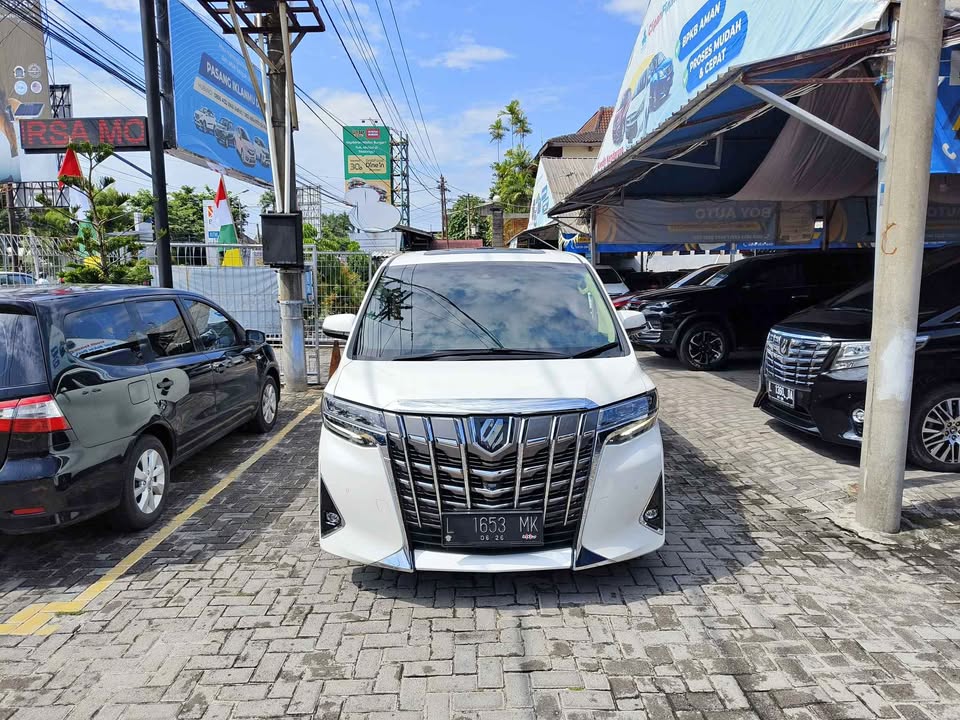 2021 Toyota Alphard 2.5L G CVT 2021 Toyota Alphard 2.5L G CVT