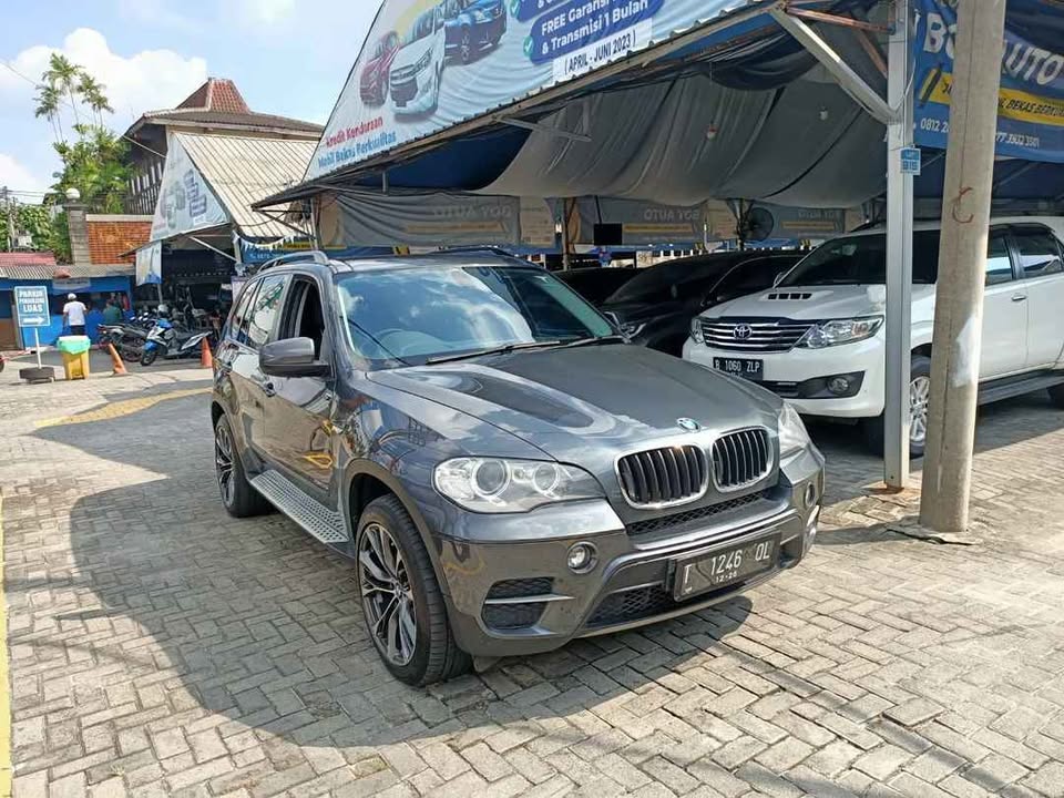 2013 BMW X5 XDRIVE 30i XLINE 2013 BMW X5 XDRIVE 30i XLINE