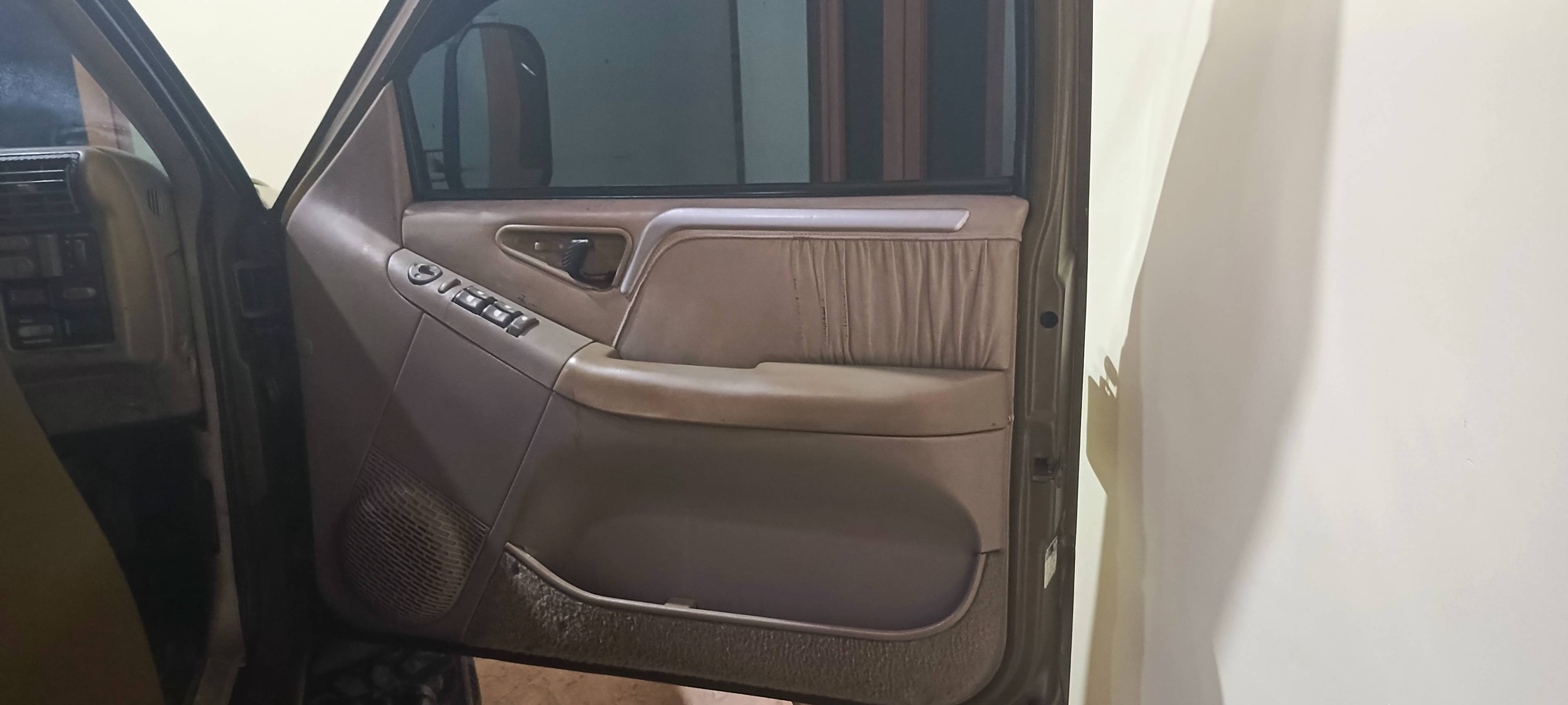 2000 Chevrolet Blazer LTDOHCManual 2000 Chevrolet Blazer LTDOHCManual