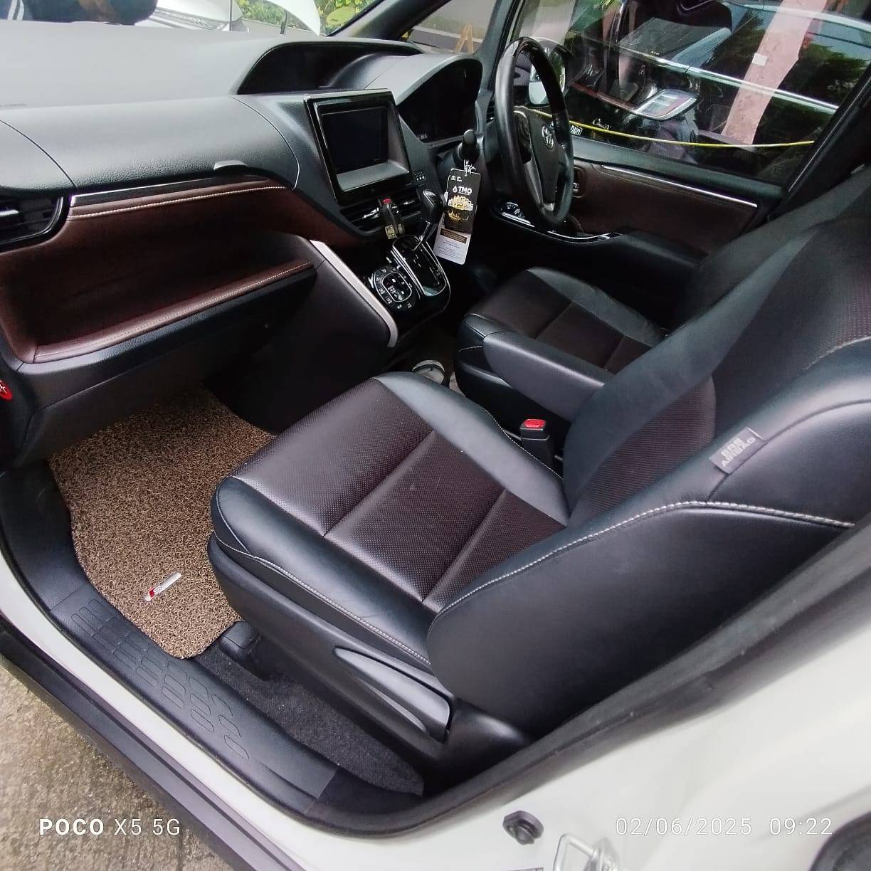 2018 Toyota Voxy 2.0L AT 2018 Toyota Voxy 2.0L AT