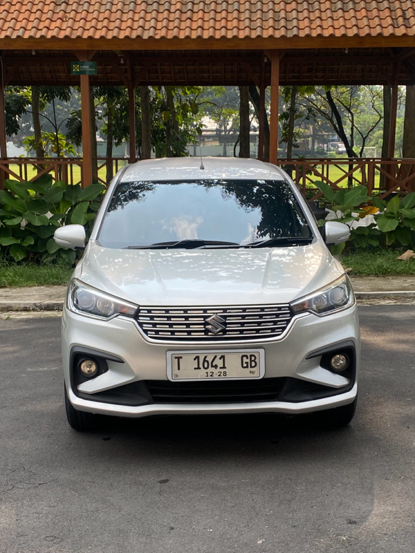 Second Hand 2018 Suzuki Ertiga GX AT Second Hand 2018 Suzuki Ertiga GX AT