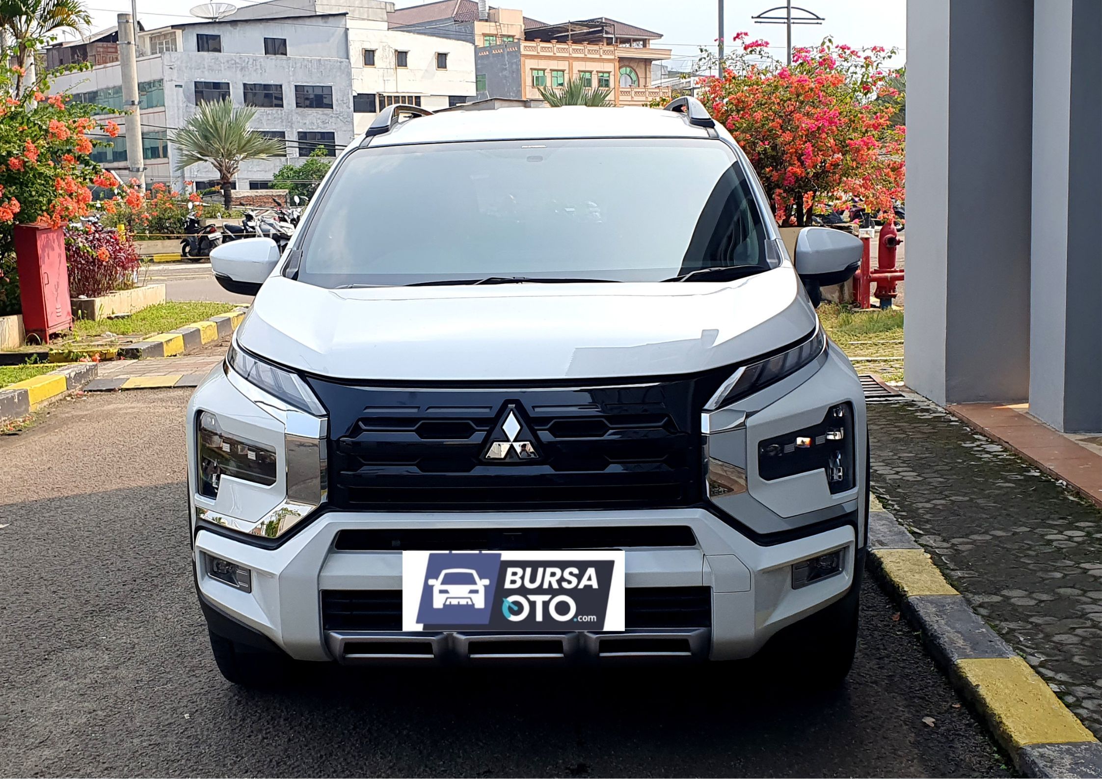 2023 Mitsubishi Xpander Cross Premium CVT