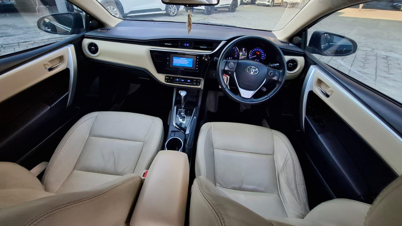 2017 Toyota Corolla Altis 2017 Toyota Corolla Altis