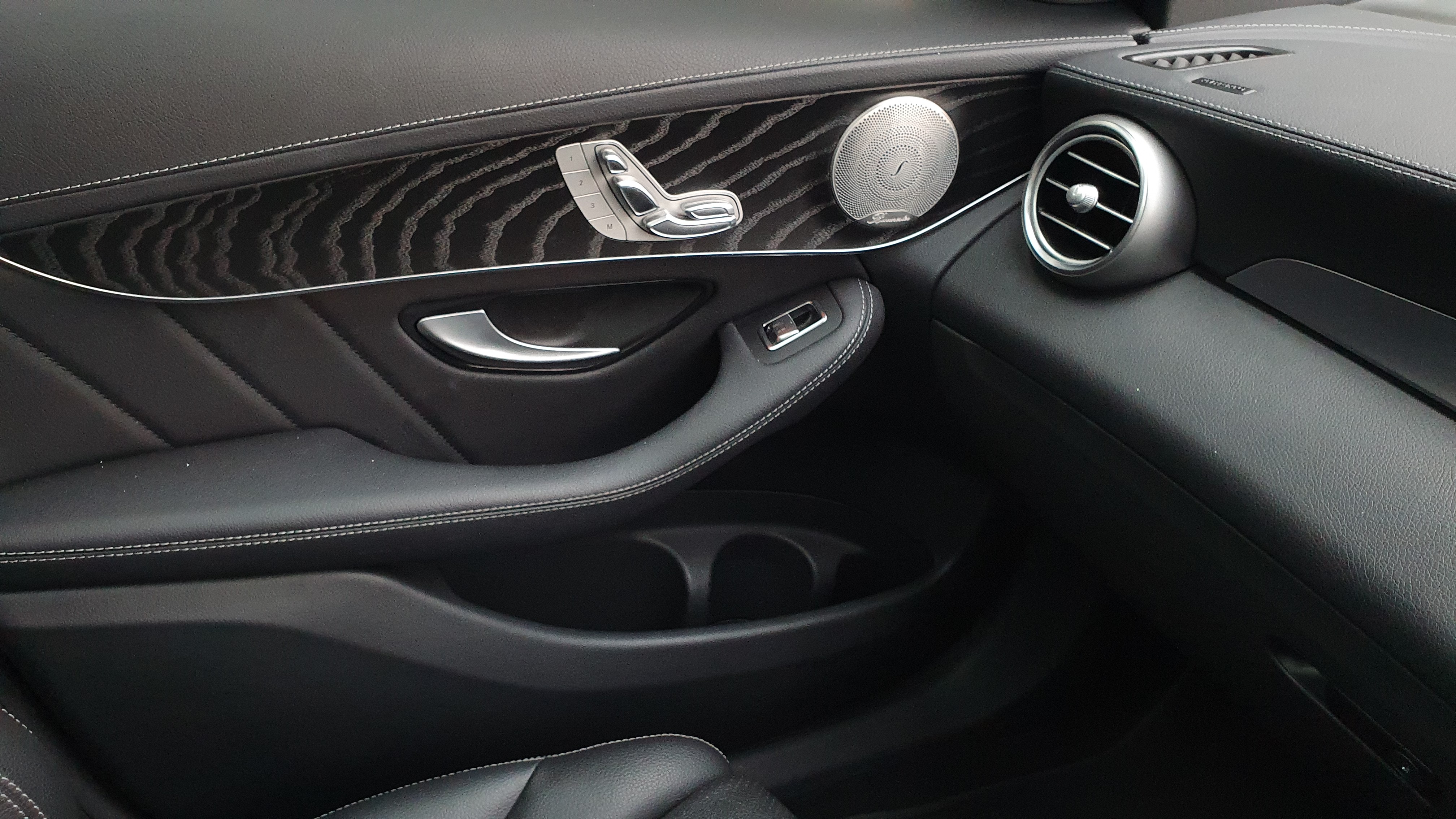 2022 Mercedes Benz GLC-Class 2022 Mercedes Benz GLC-Class